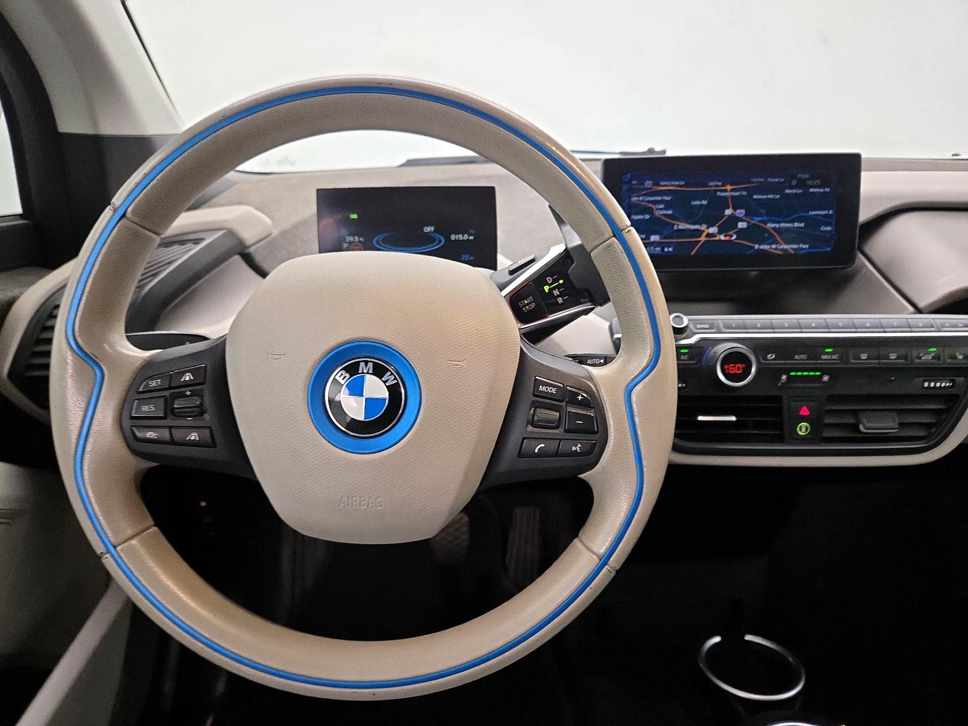 Thumbnail: 2015 BMW i3 - 10