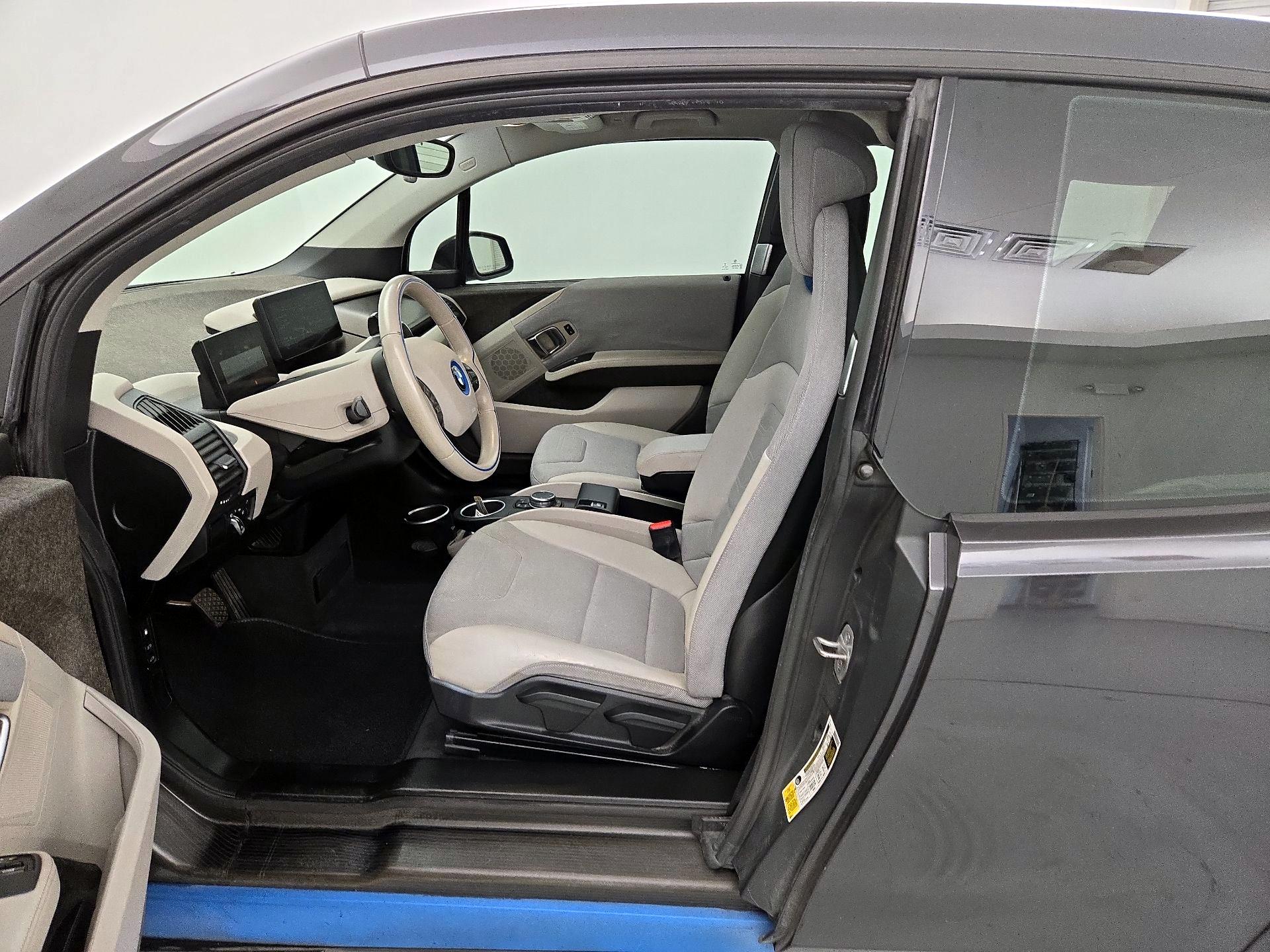 Thumbnail: 2015 BMW i3 - 11
