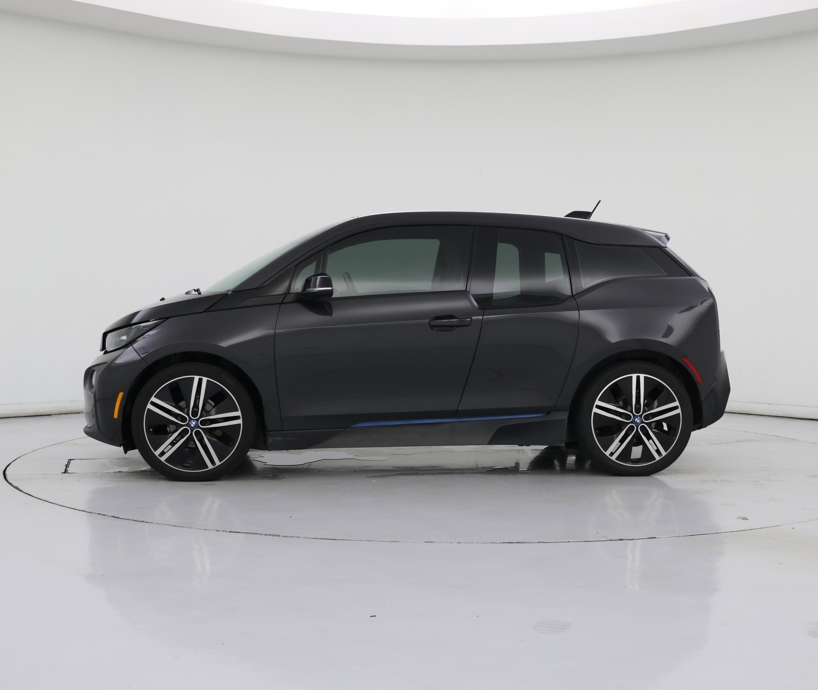Thumbnail: 2015 BMW i3 - 3