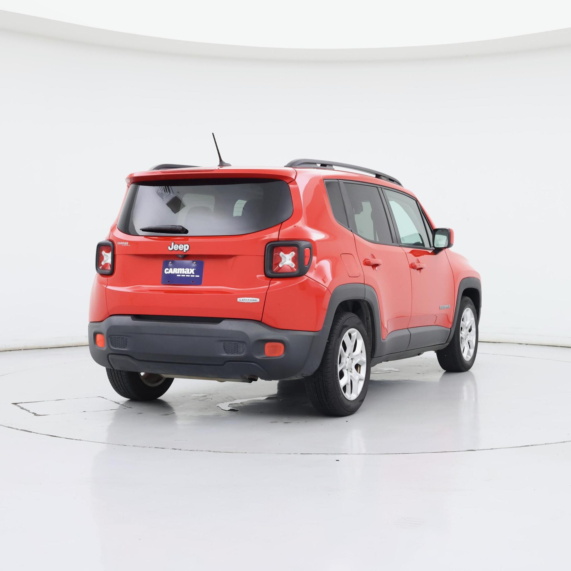 Thumbnail: 2016 Jeep Renegade - 8