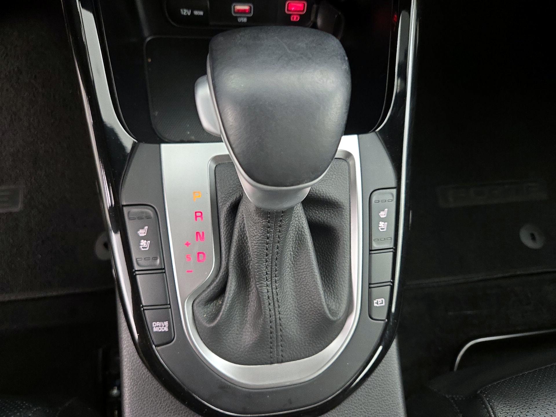 Thumbnail: 2023 Kia Forte - 18
