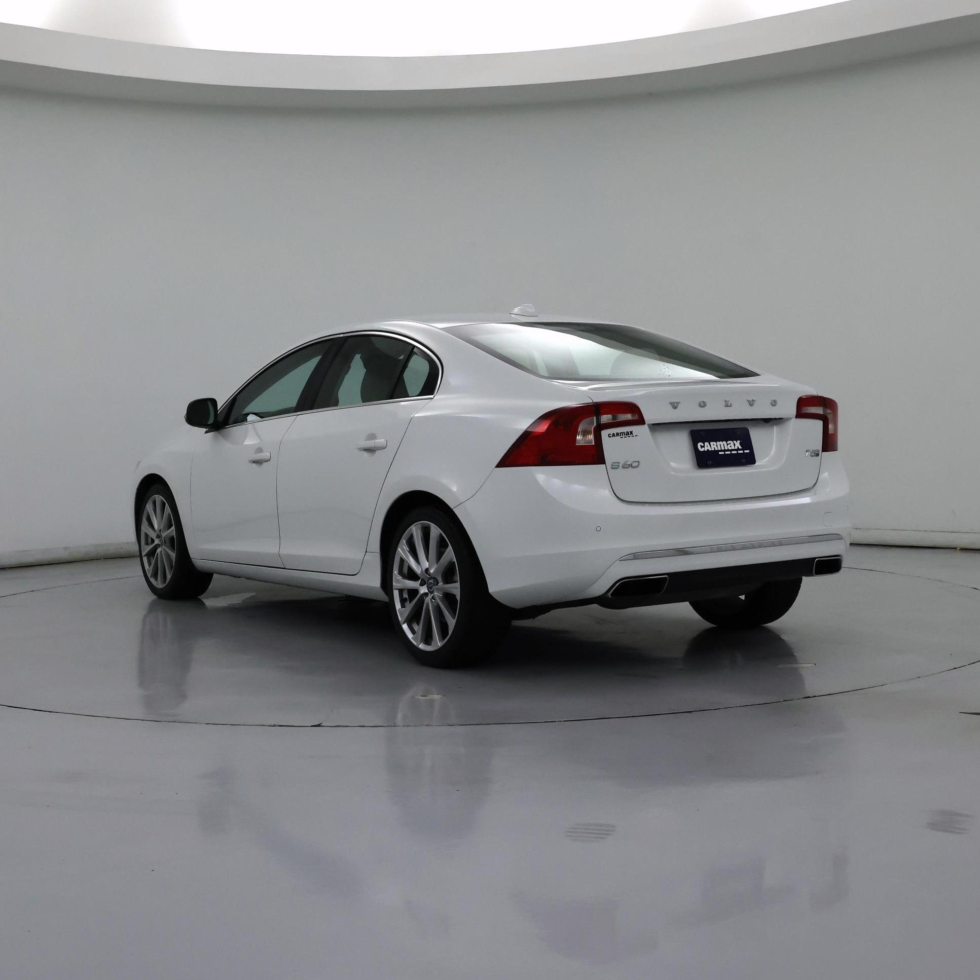 Thumbnail: 2016 Volvo S60 - 2