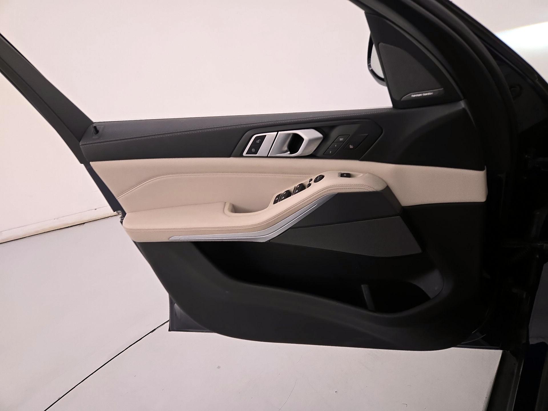 Thumbnail: 2019 BMW X5 - 12