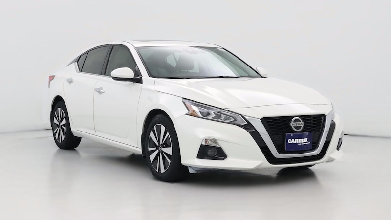 2019 Nissan Altima SV Hero Image