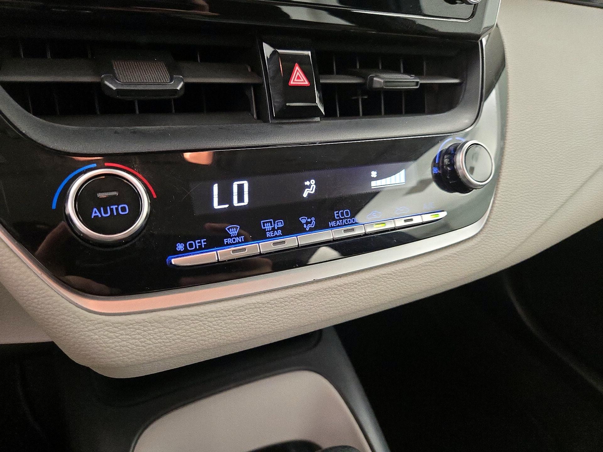 Thumbnail: 2020 Toyota Corolla - 16