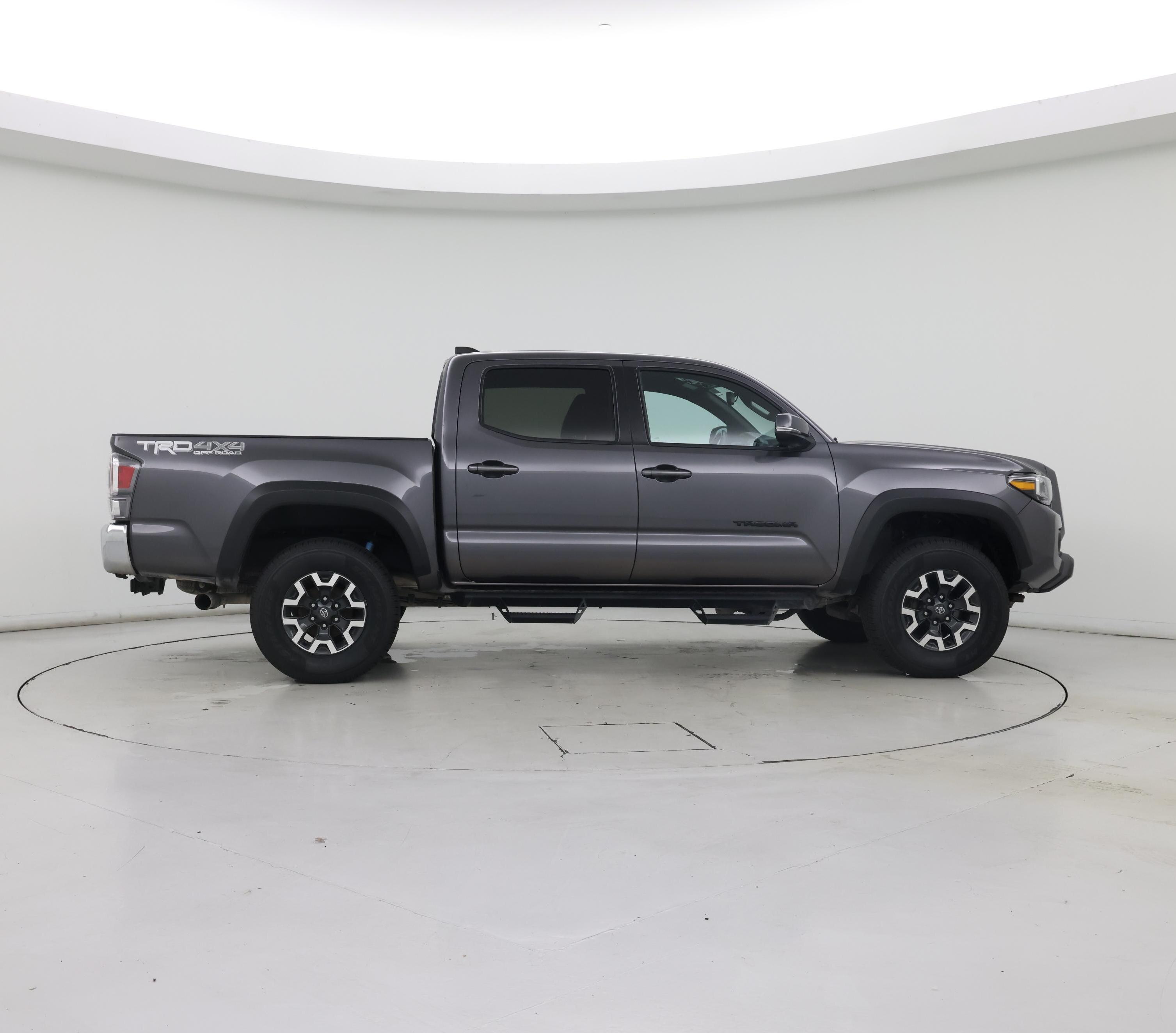 Thumbnail: 2021 Toyota Tacoma - 7