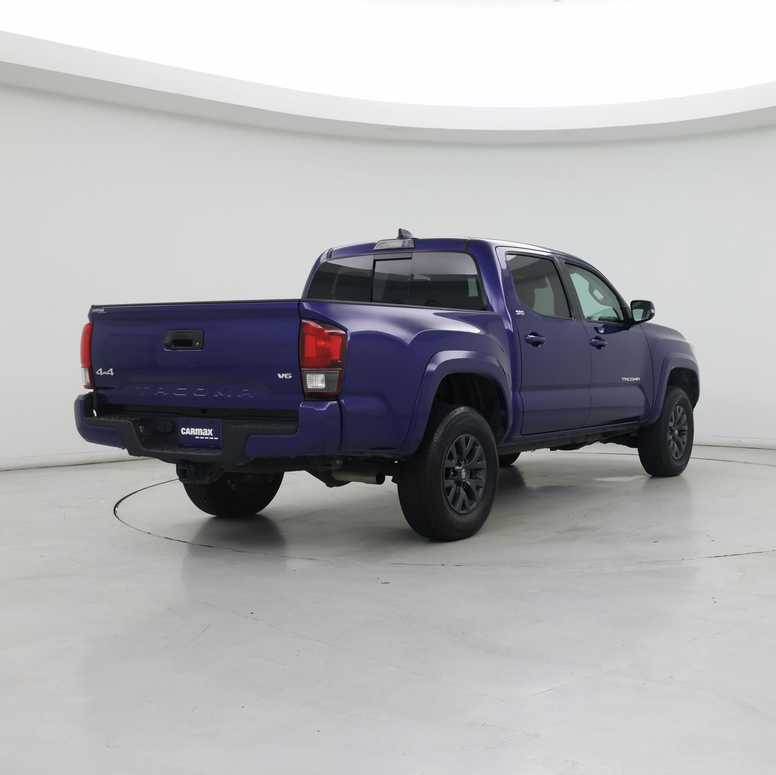 Thumbnail: 2023 Toyota Tacoma - 8