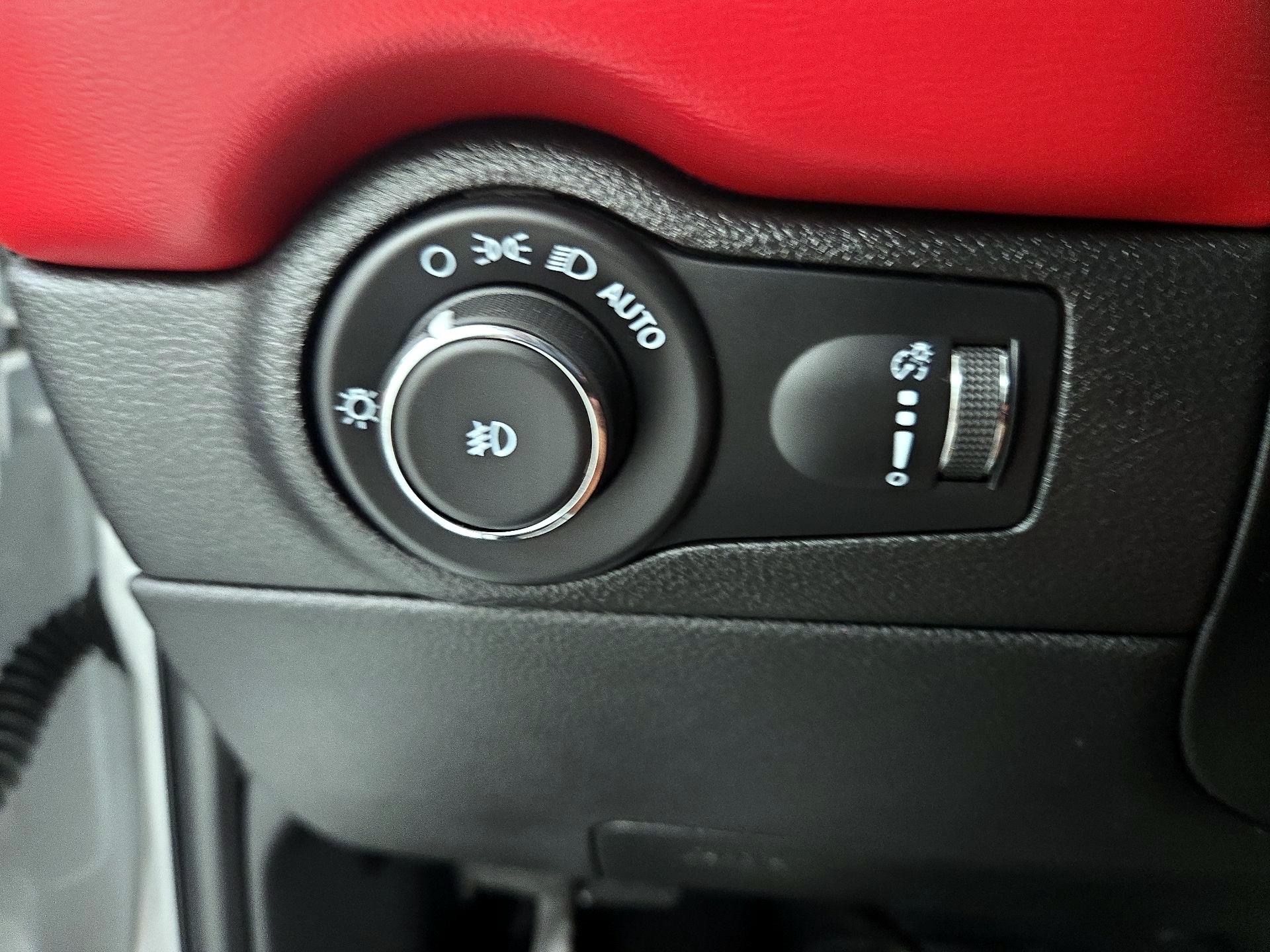 Thumbnail: 2021 Dodge Durango - 13