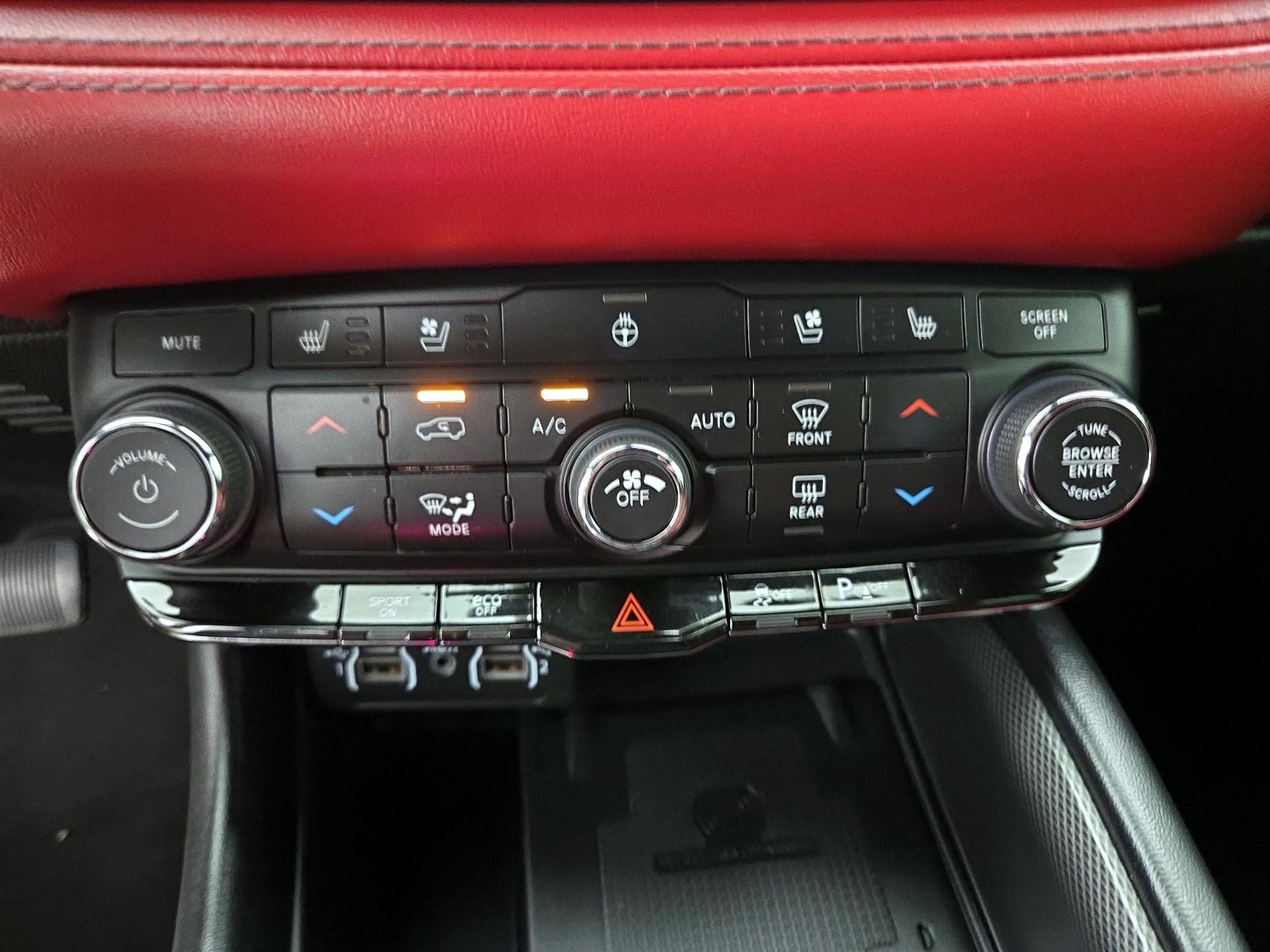 Thumbnail: 2021 Dodge Durango - 17