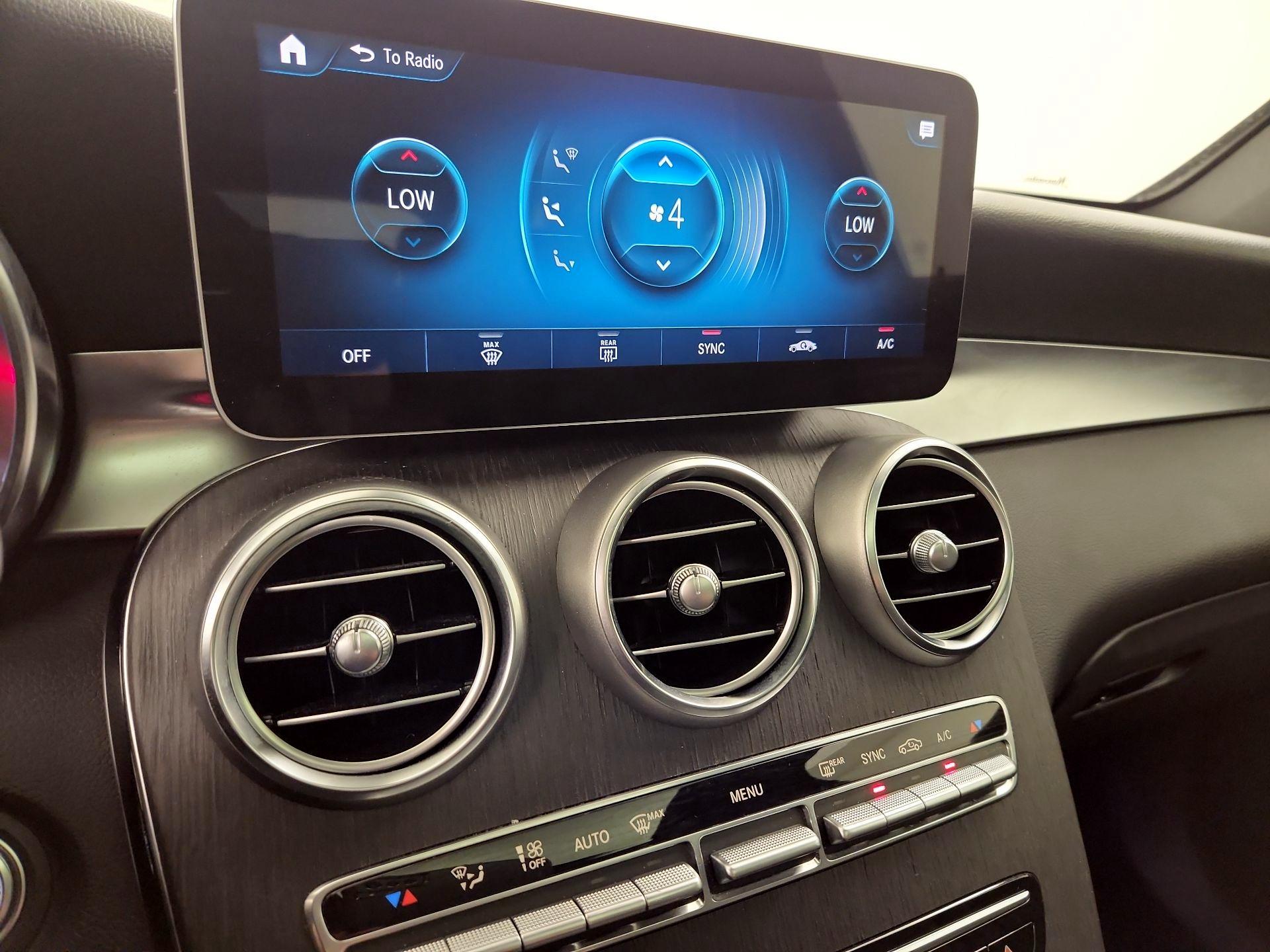 Thumbnail: 2020 Mercedes-Benz GLC - 17