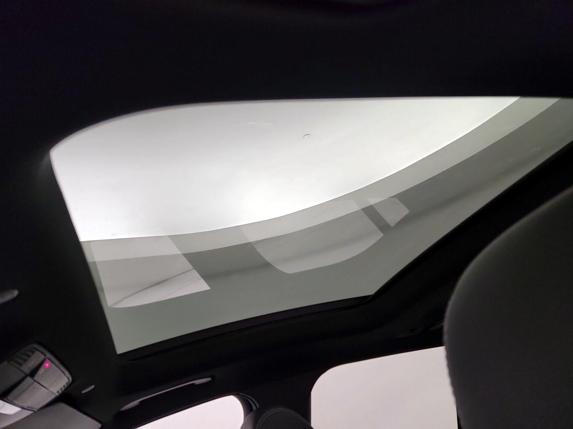 Thumbnail: 2020 Mercedes-Benz GLC - 20