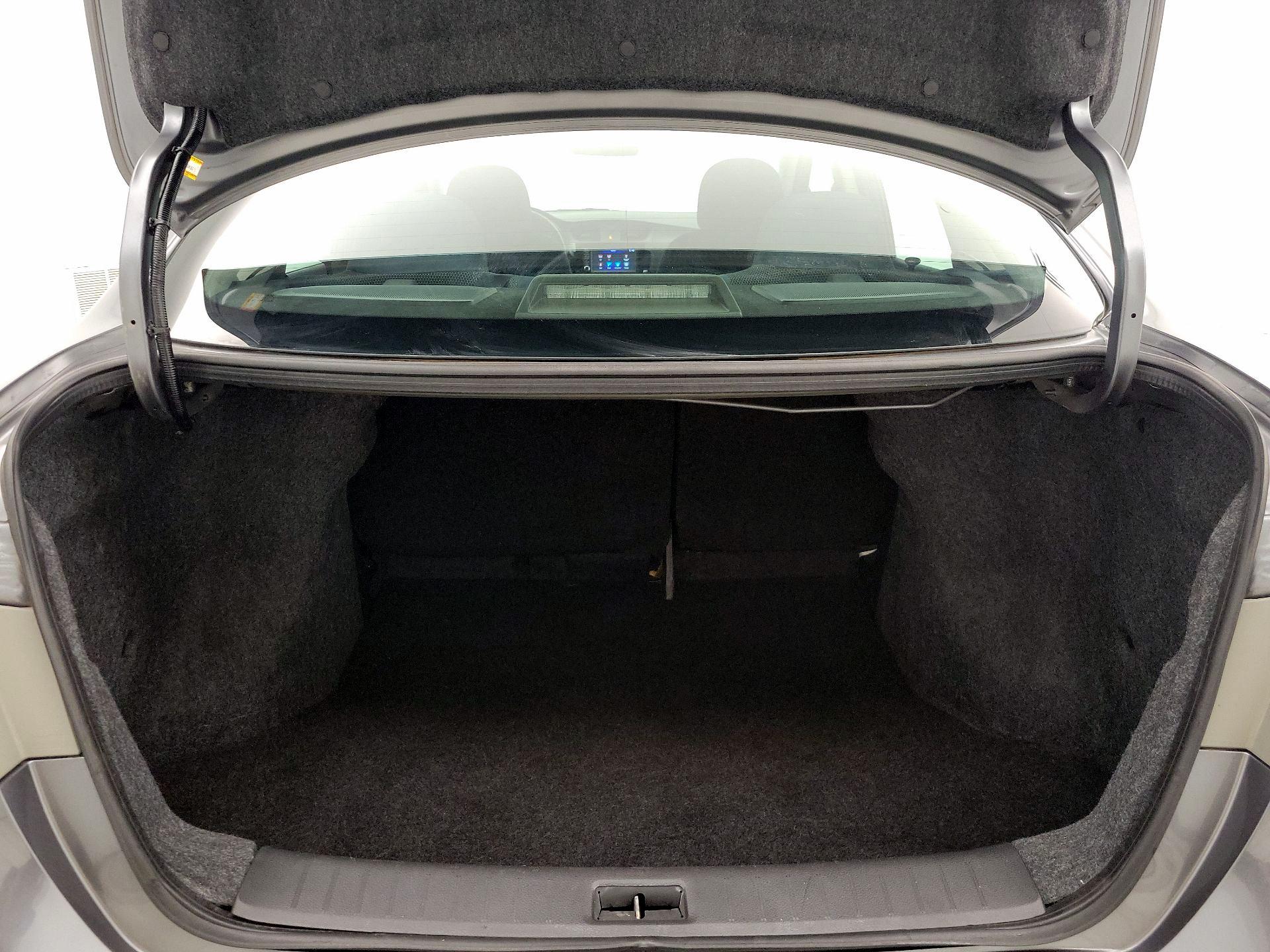 Thumbnail: 2019 Nissan Sentra - 20