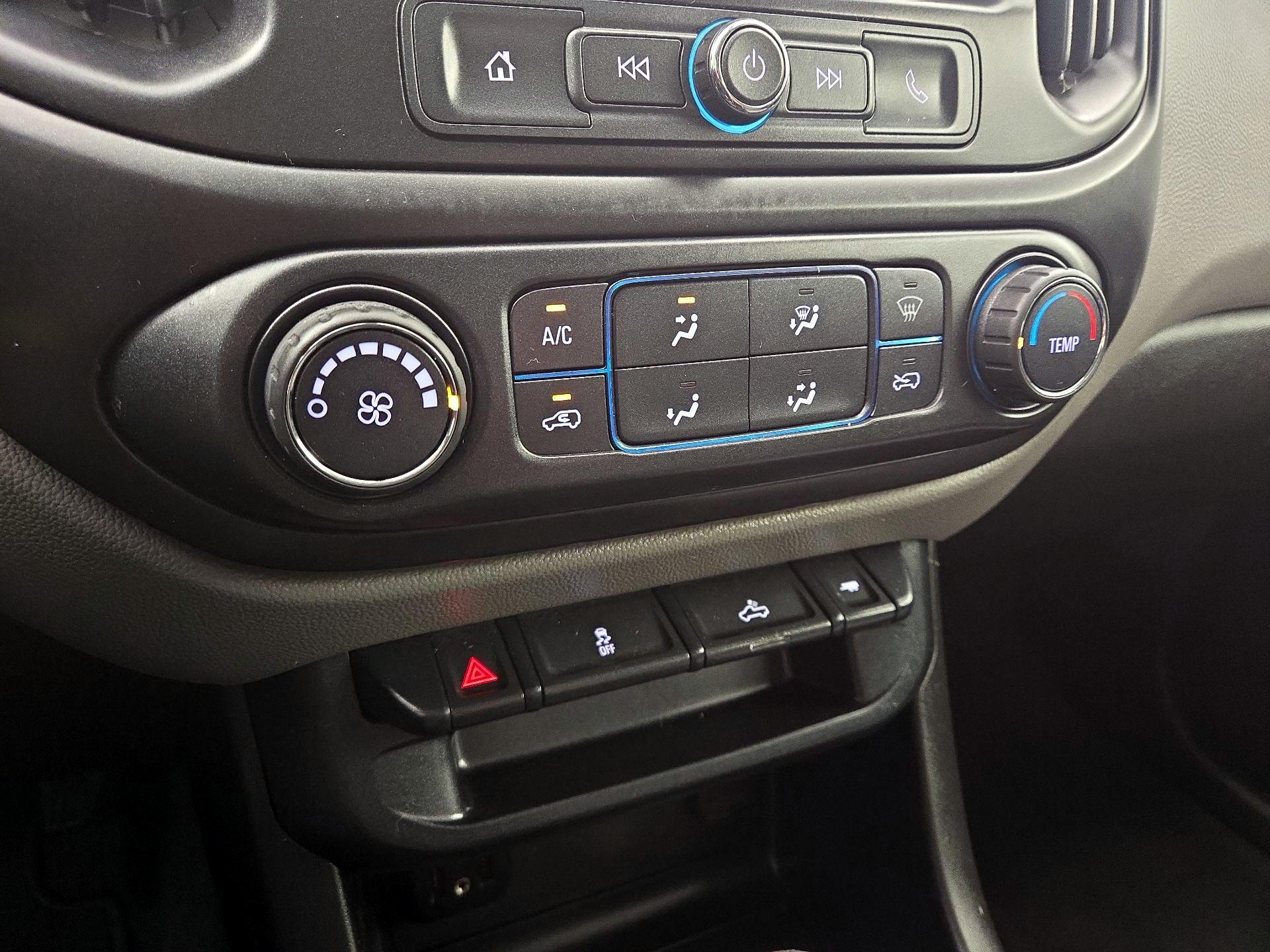 Thumbnail: 2019 Chevrolet Colorado - 16