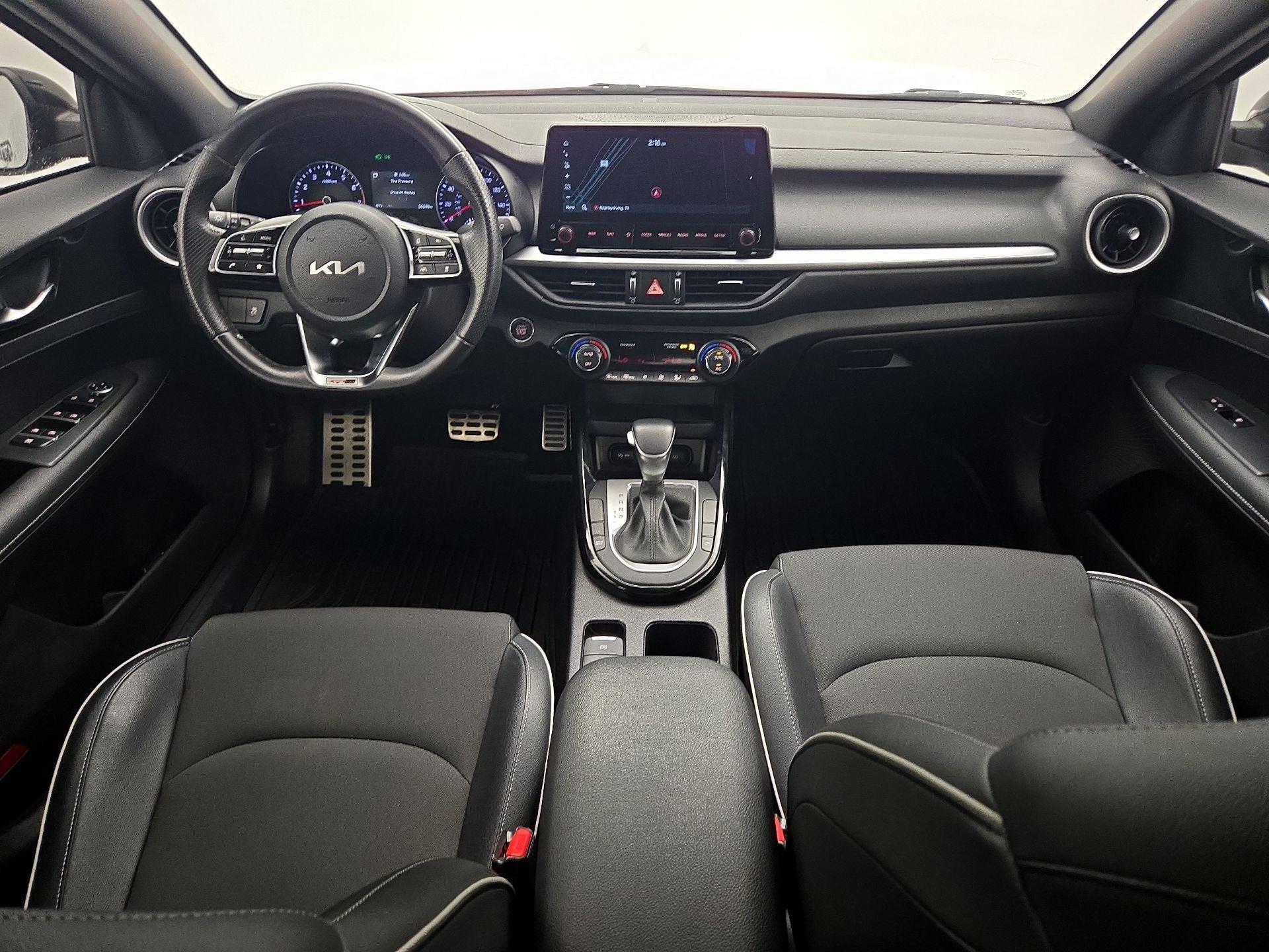 Thumbnail: 2023 Kia Forte - 9