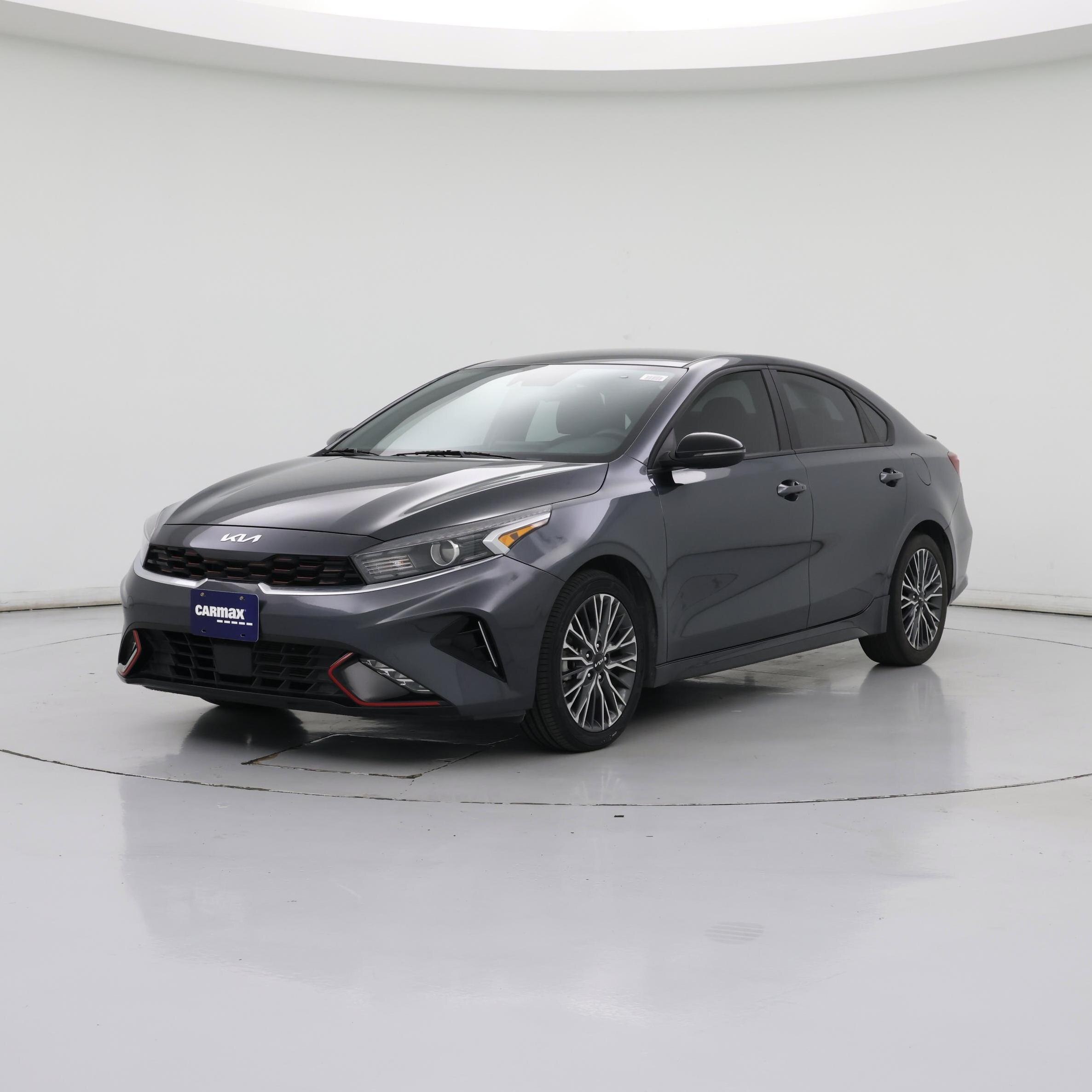 Thumbnail: 2023 Kia Forte - 4