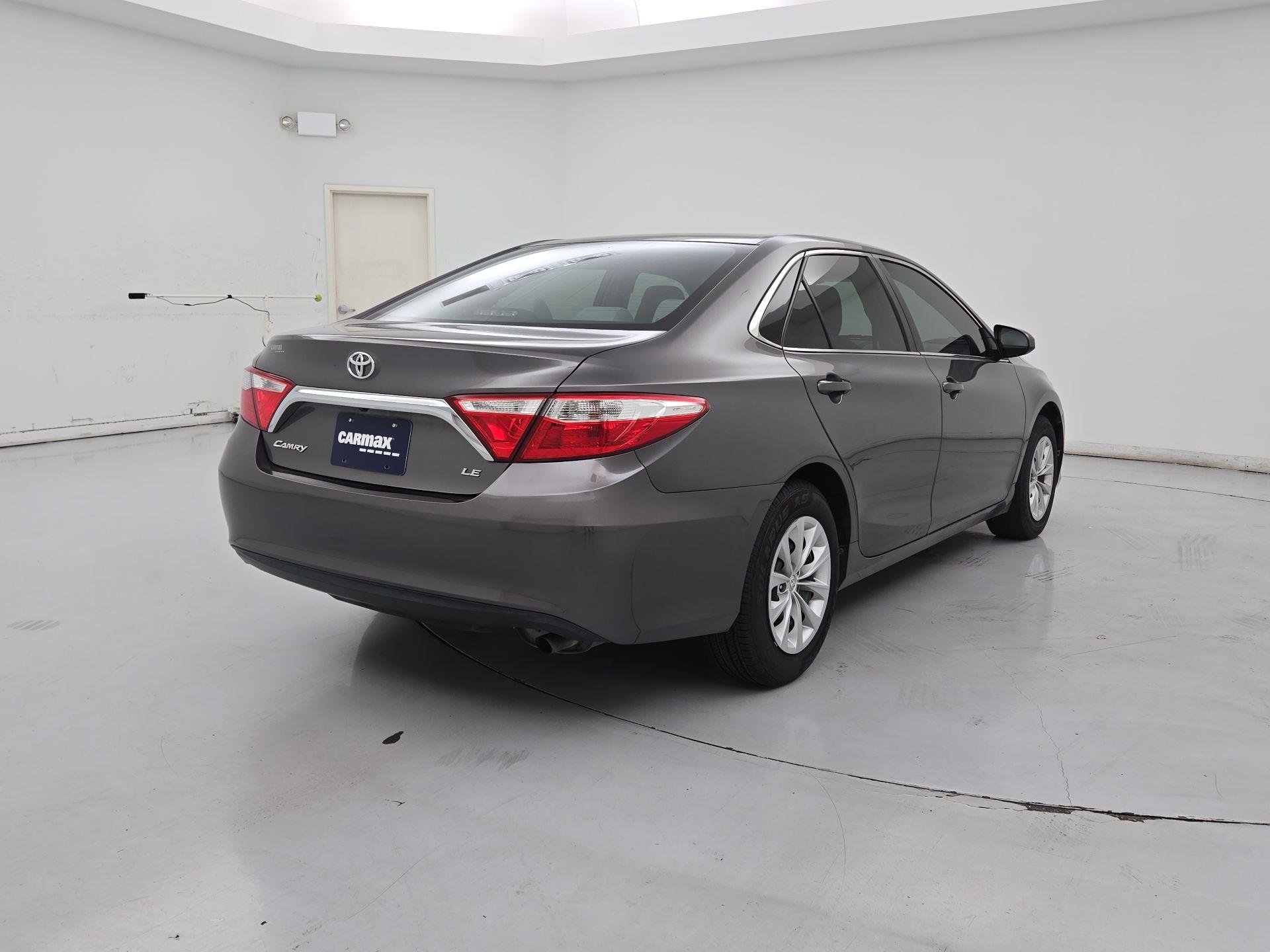 Thumbnail: 2015 Toyota Camry - 5