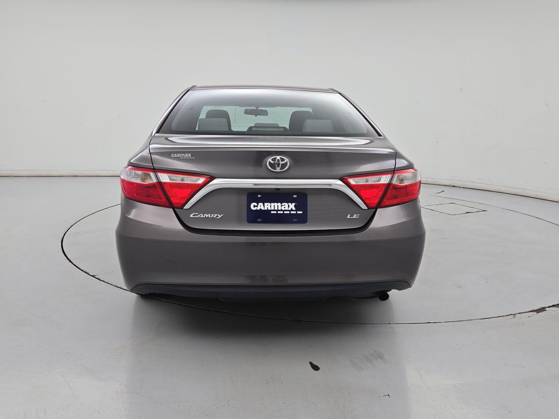 Thumbnail: 2015 Toyota Camry - 6