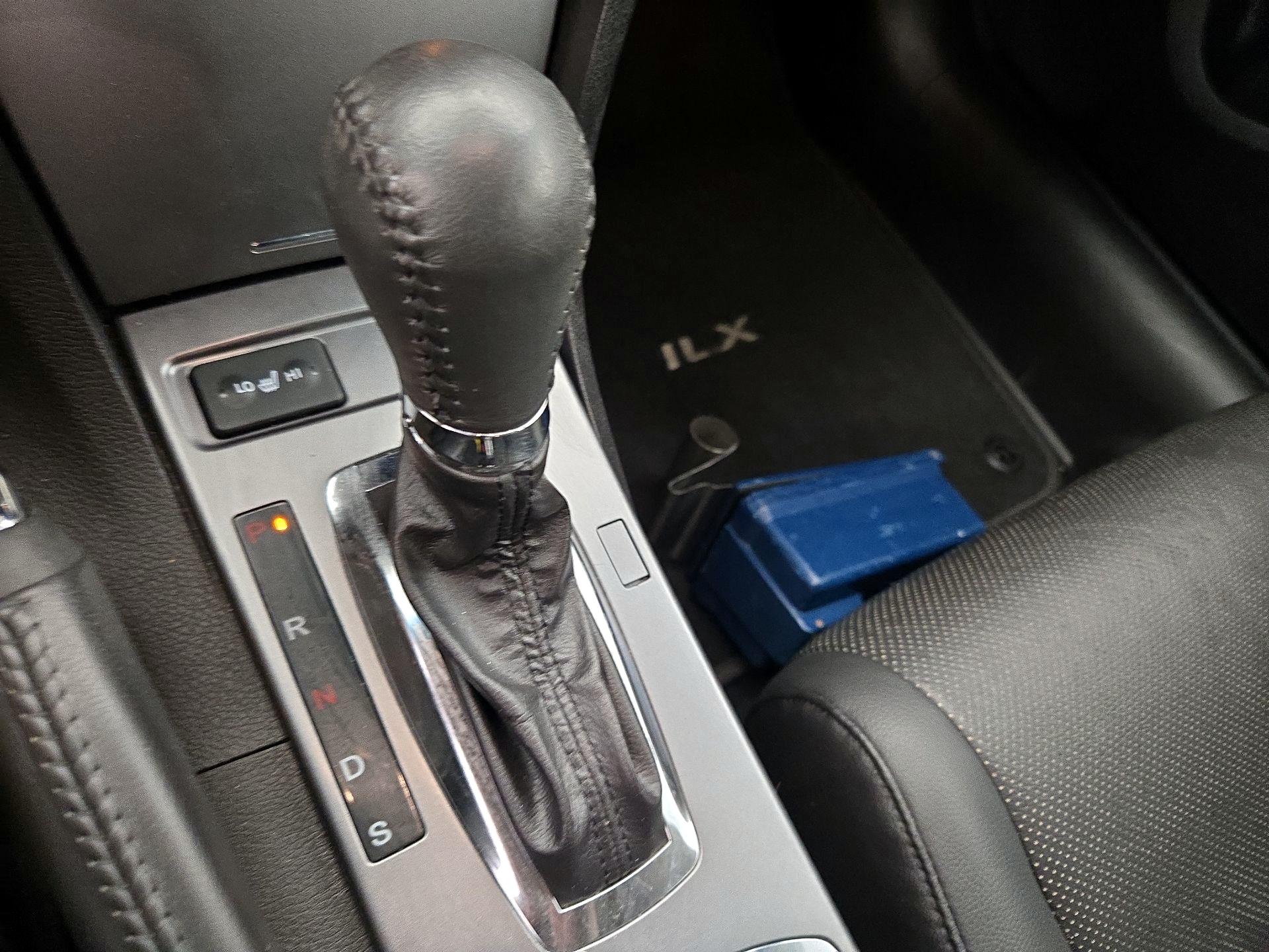 Thumbnail: 2013 Acura ILX - 16