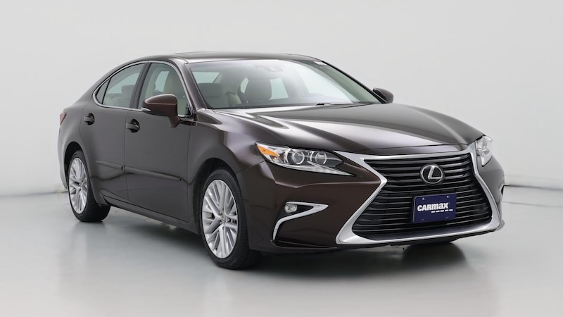 2016 Lexus ES 350 Hero Image