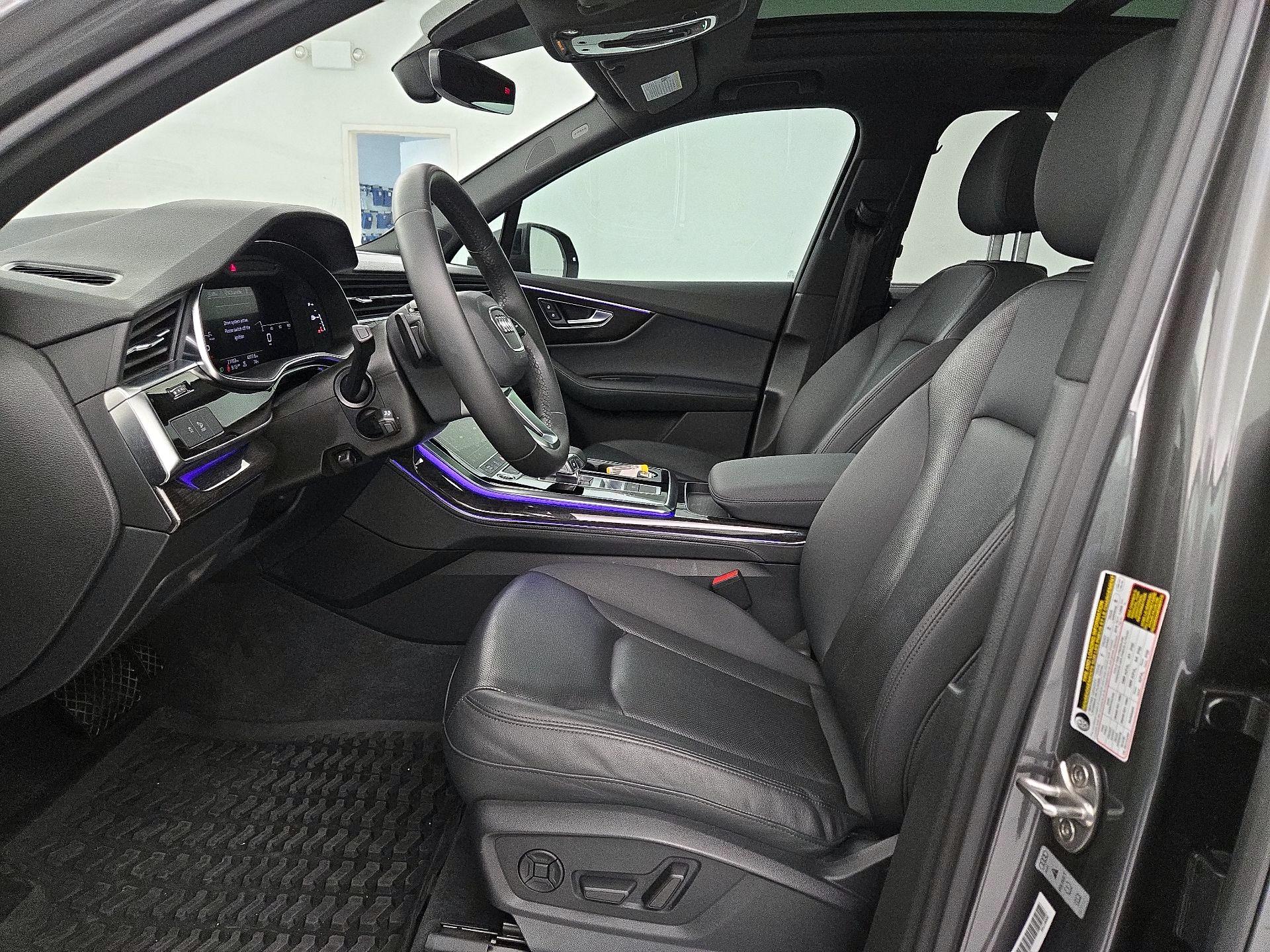 Thumbnail: 2022 Audi Q7 - 11