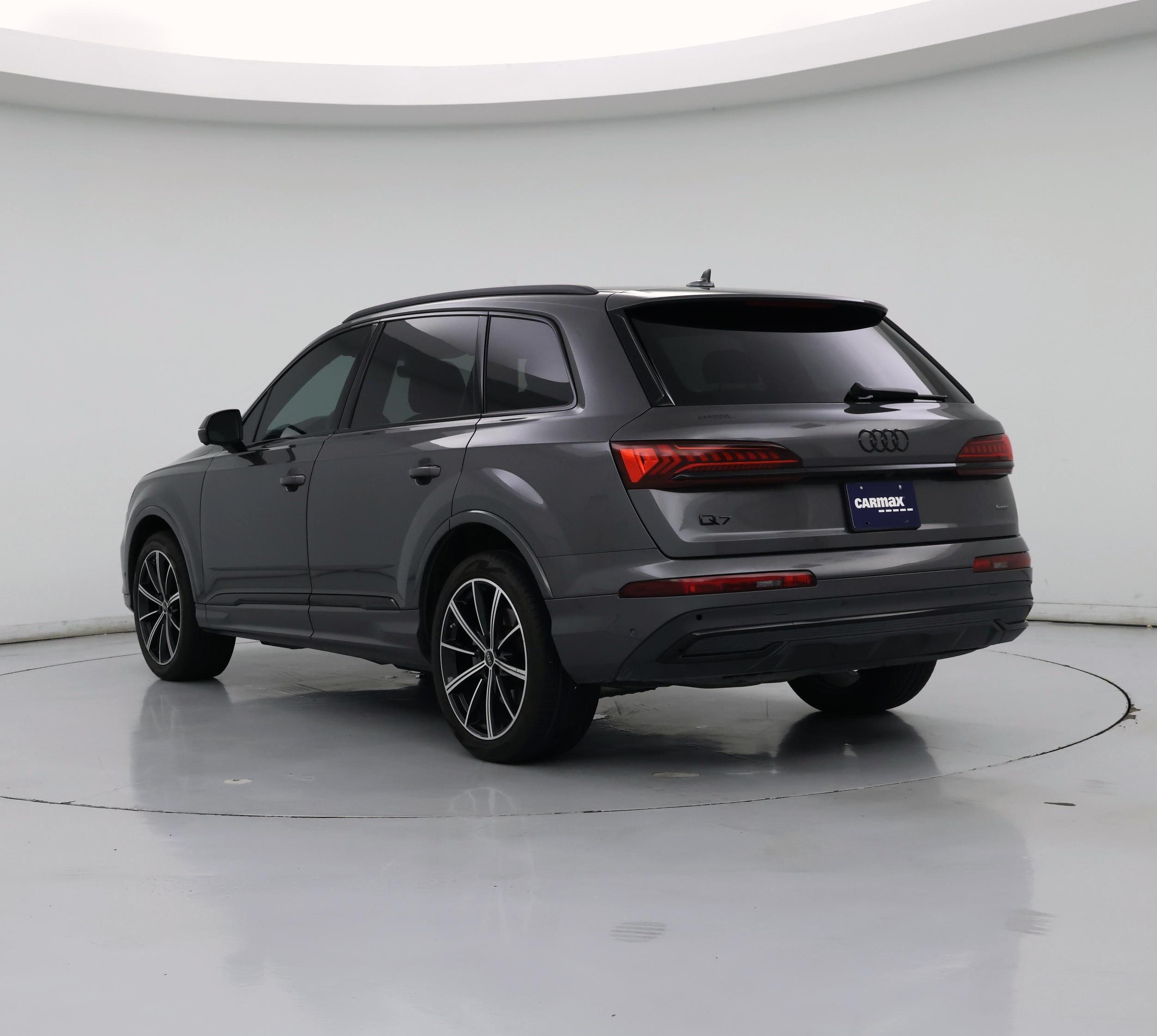 Thumbnail: 2022 Audi Q7 - 2