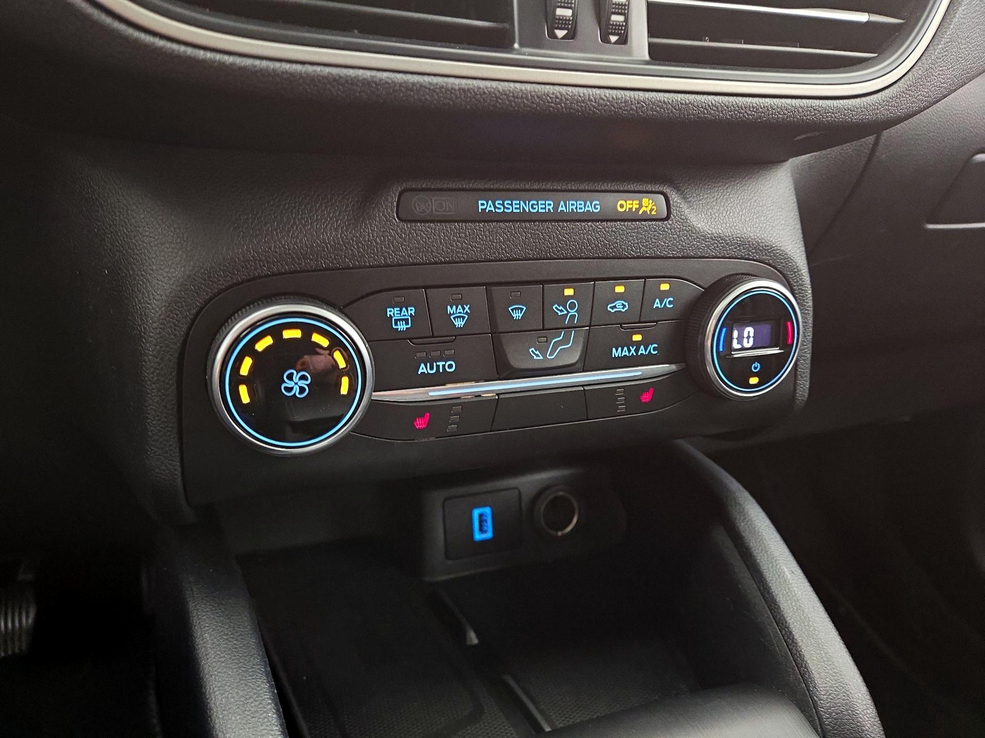 Thumbnail: 2020 Ford Escape - 17
