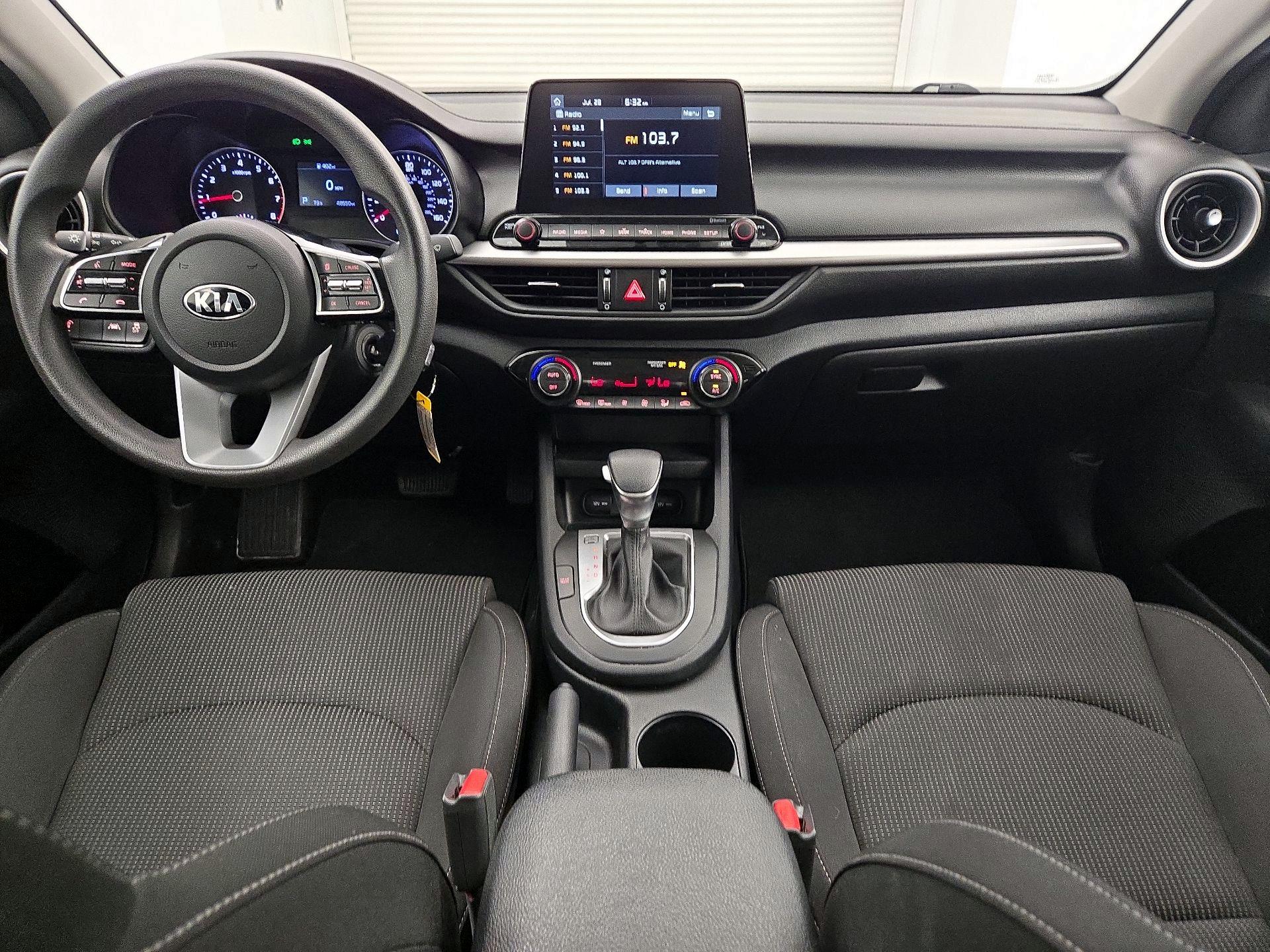 Thumbnail: 2019 Kia Forte - 9