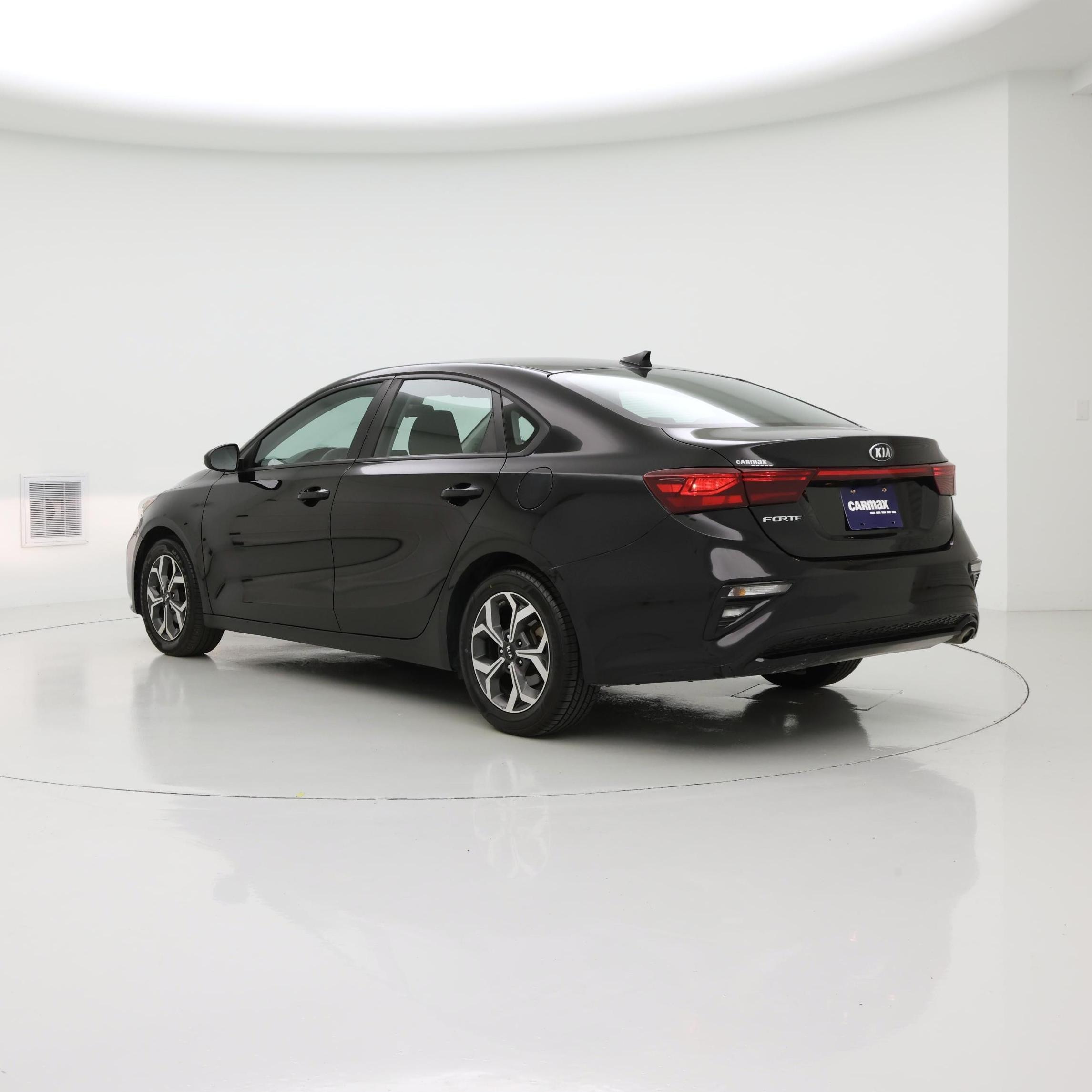 Thumbnail: 2019 Kia Forte - 2