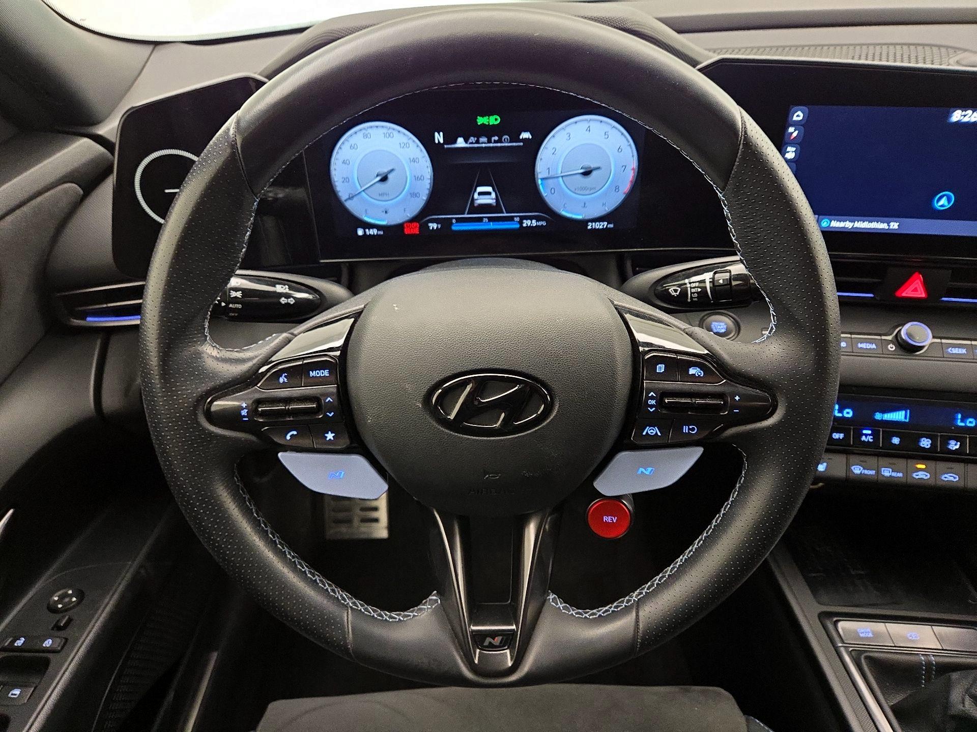 Thumbnail: 2022 Hyundai Elantra - 10