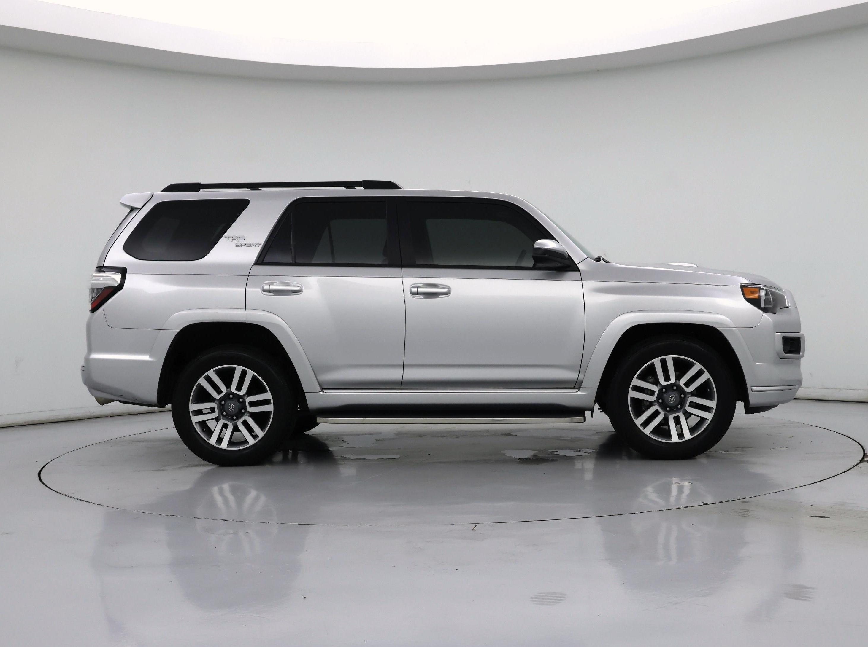 Thumbnail: 2023 Toyota 4Runner - 7