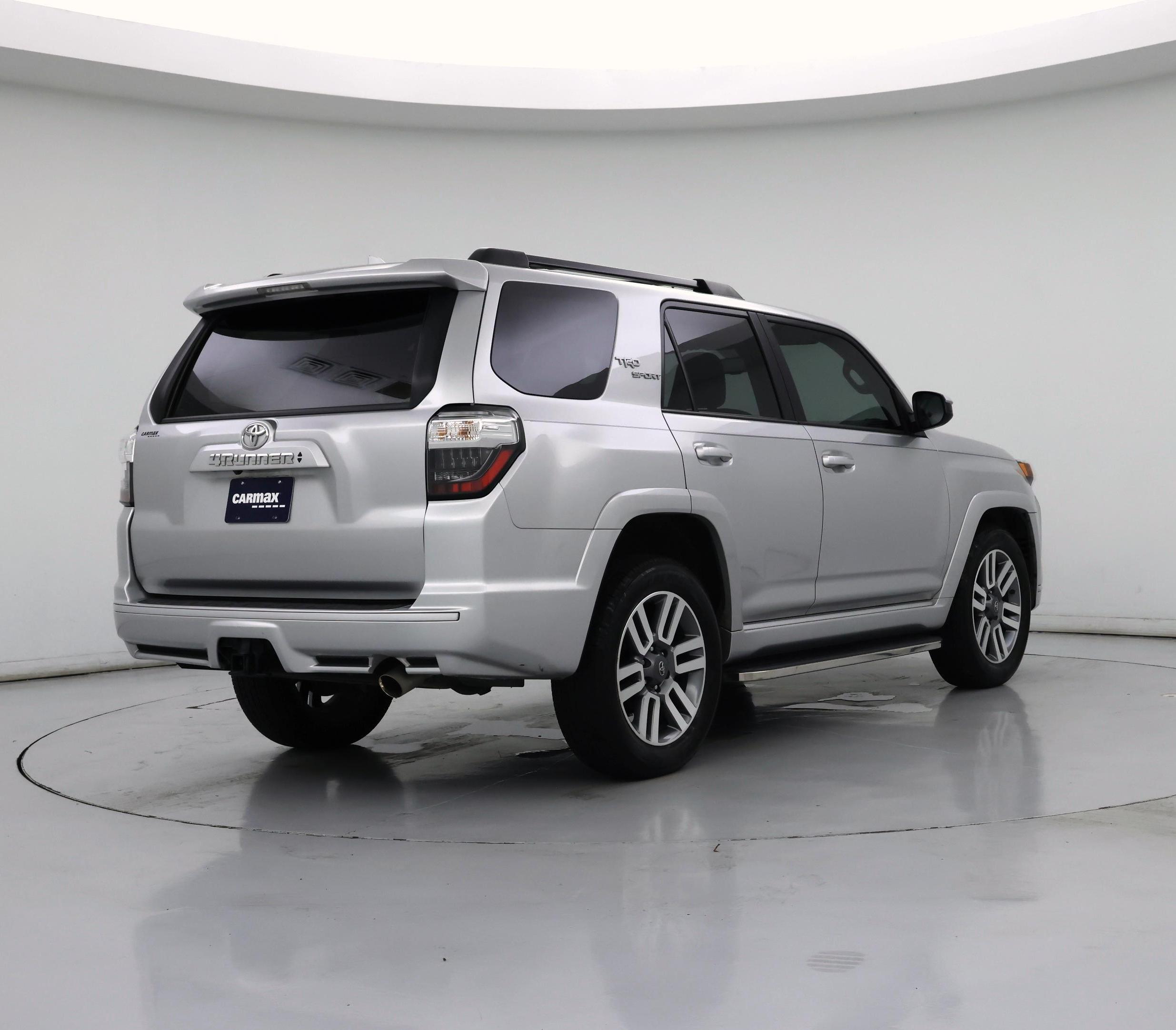 Thumbnail: 2023 Toyota 4Runner - 8