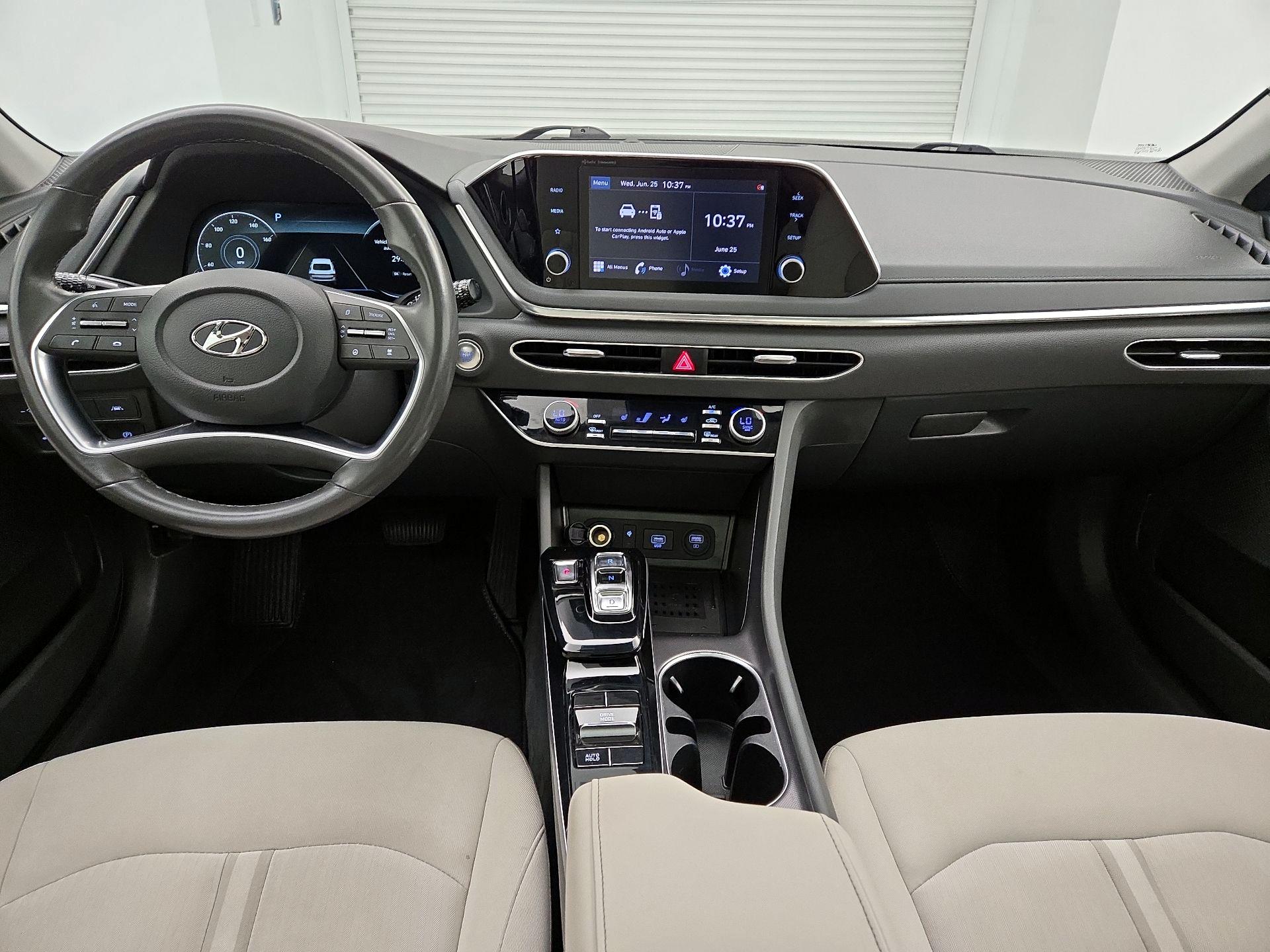 Thumbnail: 2022 Hyundai Sonata - 9