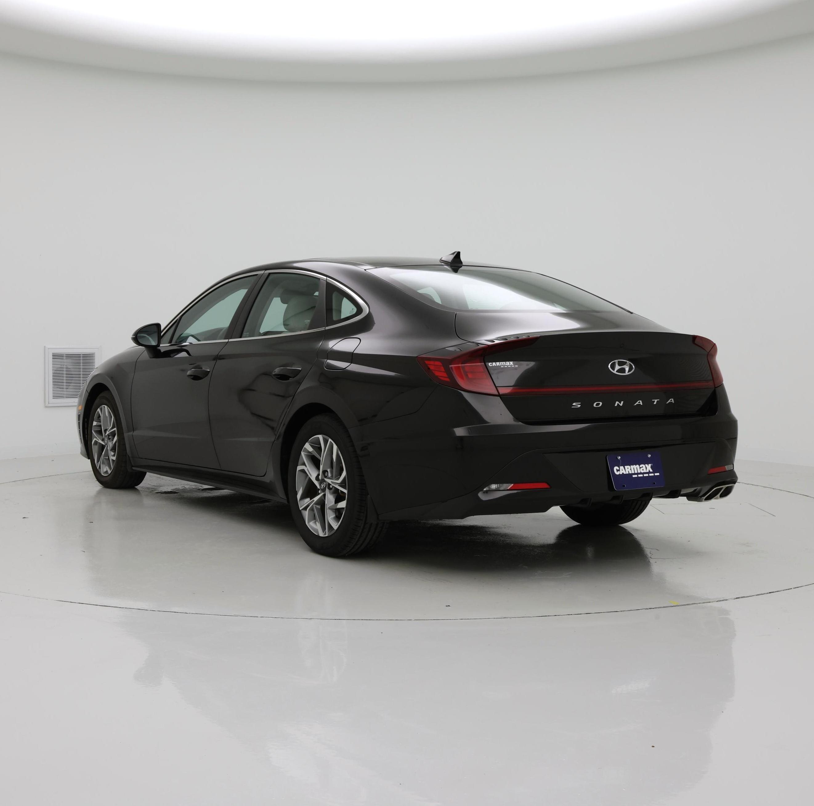 Thumbnail: 2022 Hyundai Sonata - 2