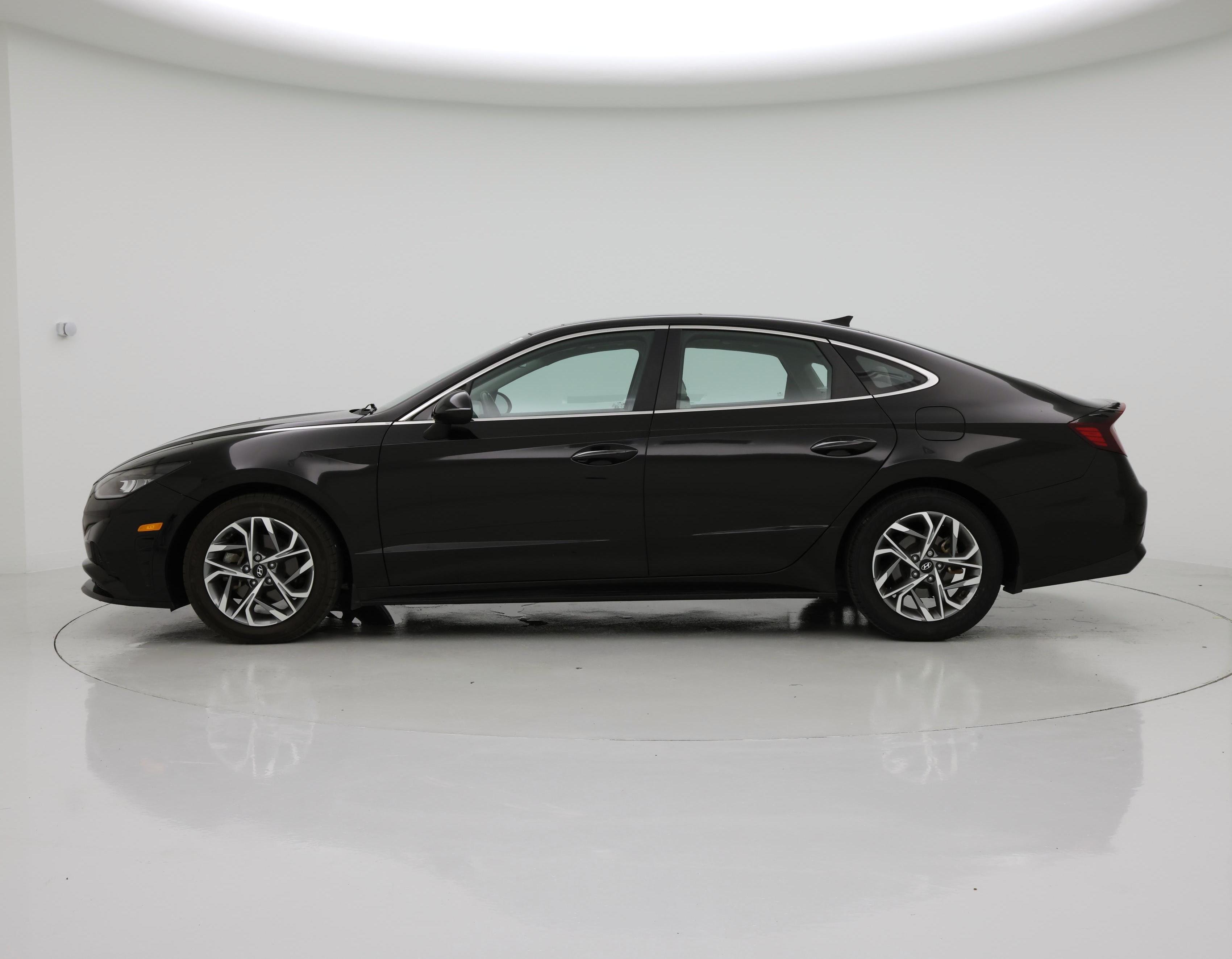 Thumbnail: 2022 Hyundai Sonata - 3