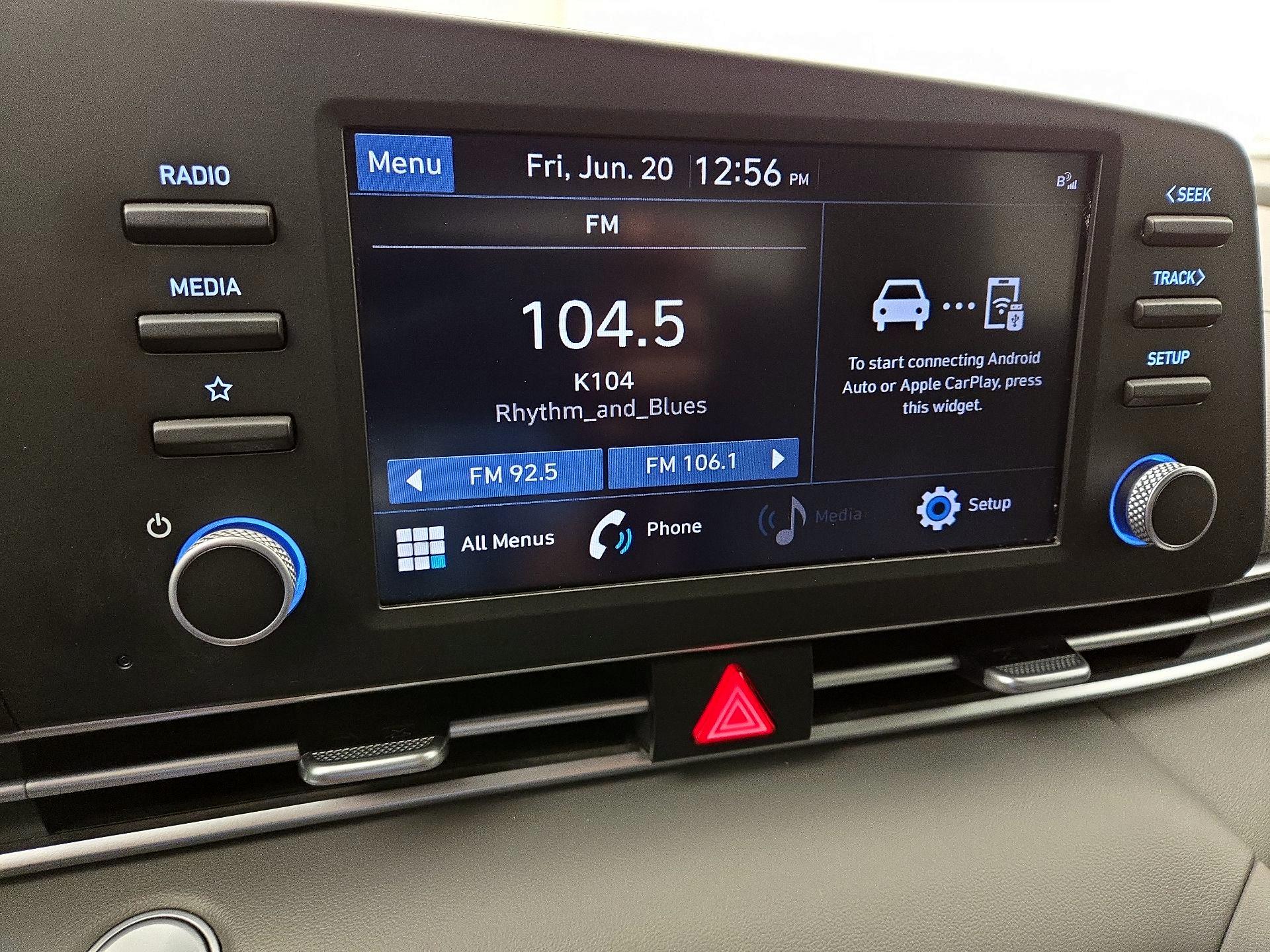 Thumbnail: 2023 Hyundai Elantra - 15