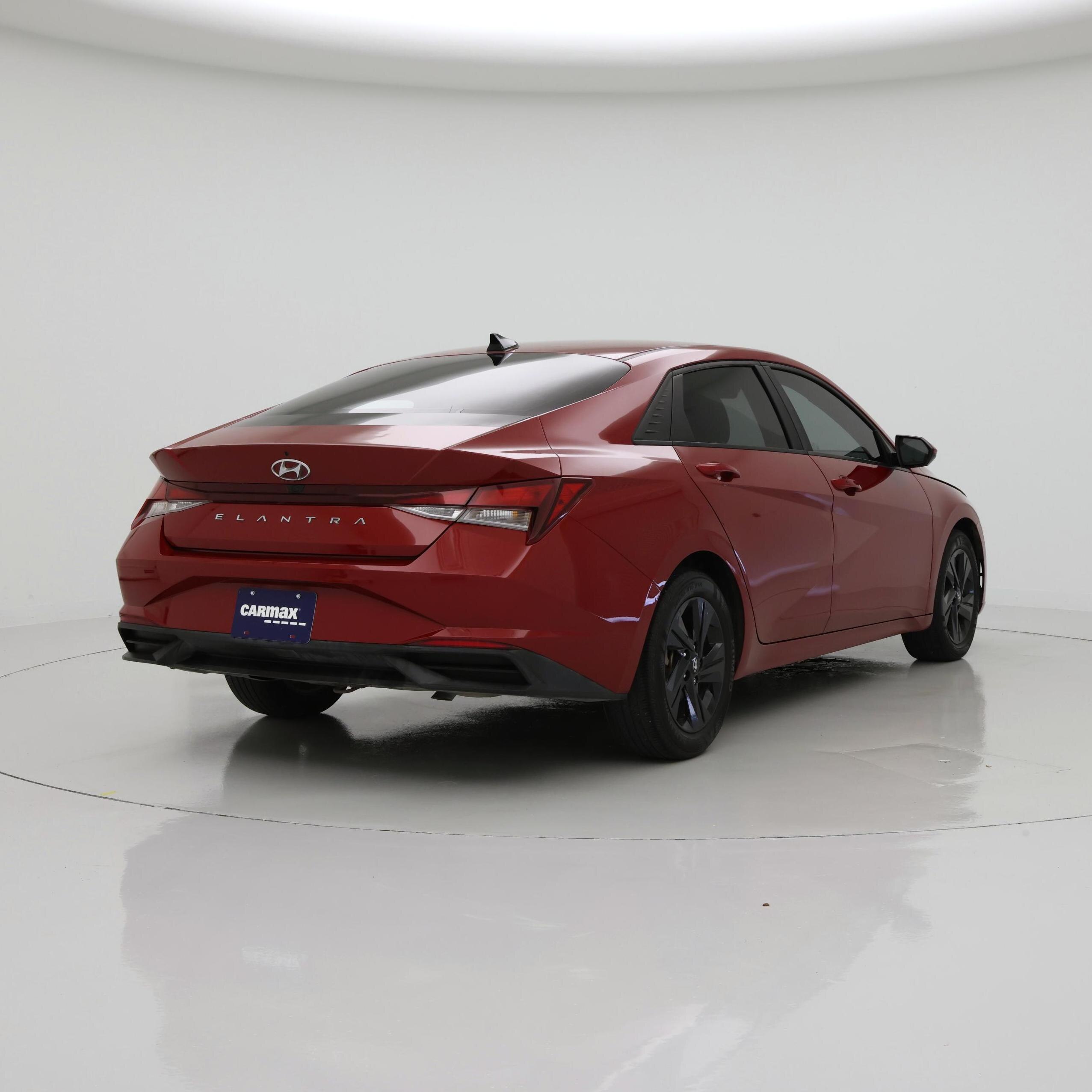 Thumbnail: 2023 Hyundai Elantra - 8