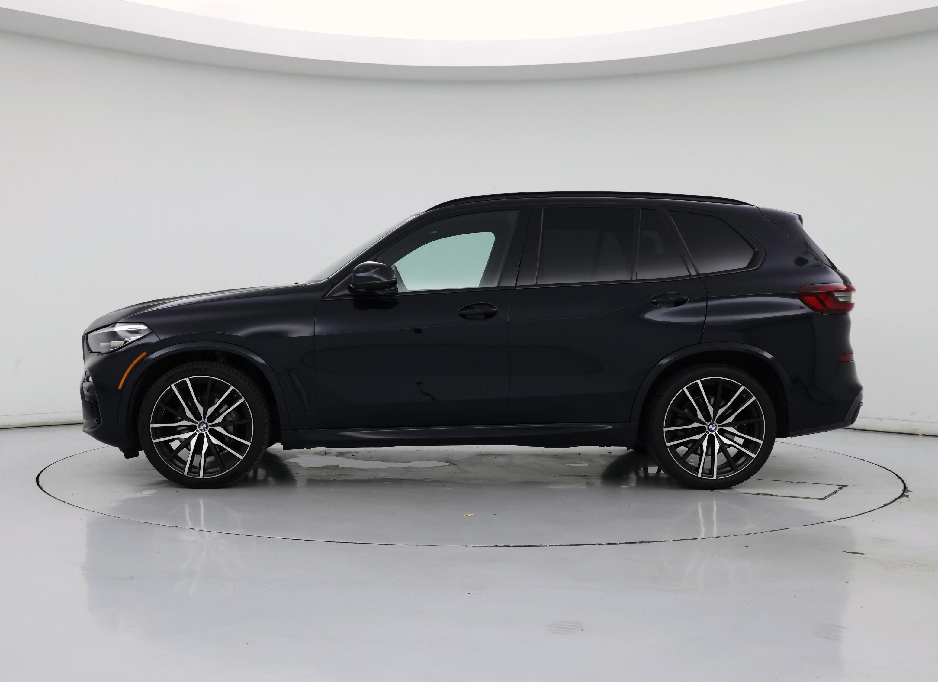 Thumbnail: 2021 BMW X5 - 3