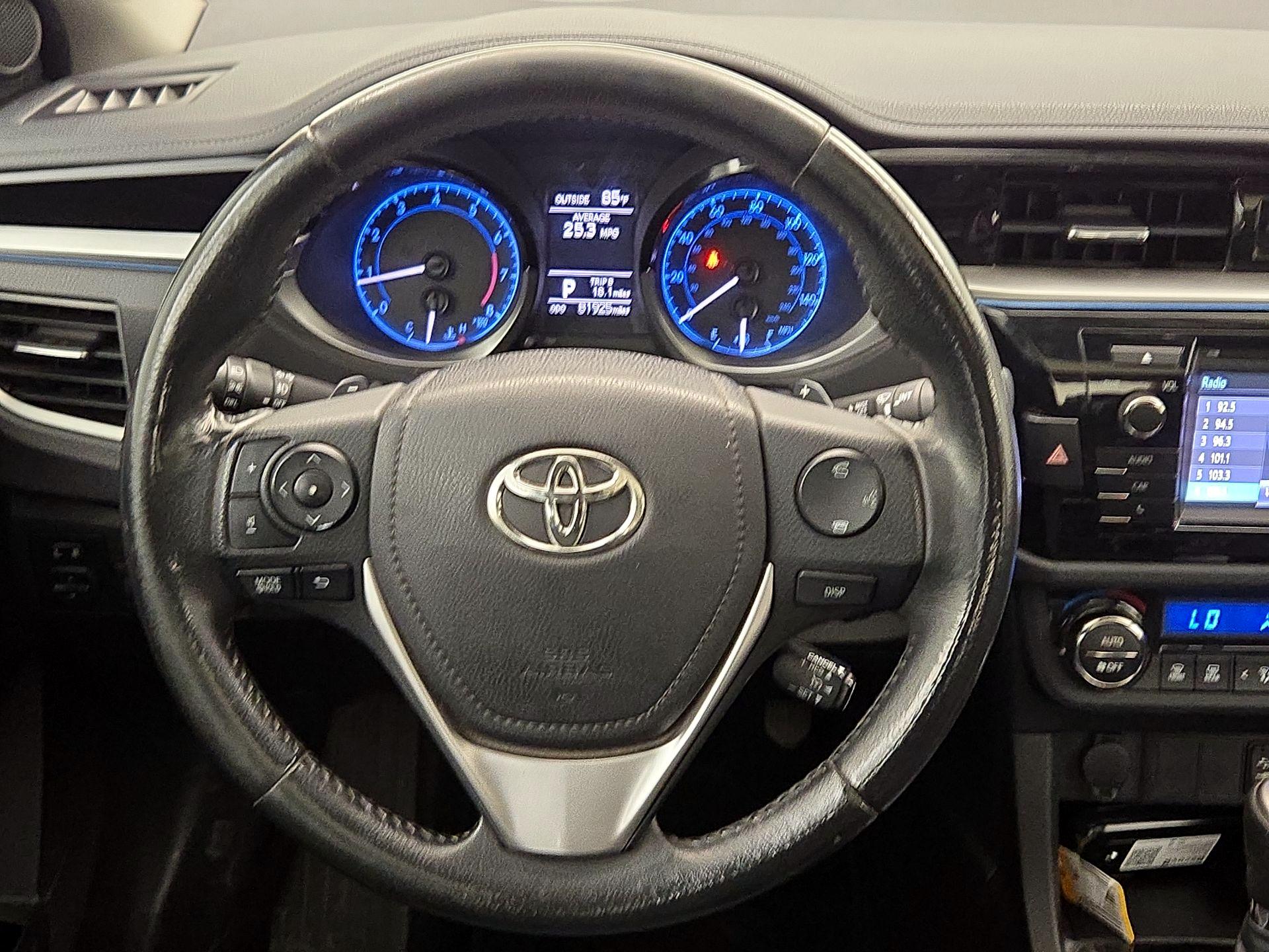 Thumbnail: 2014 Toyota Corolla - 10
