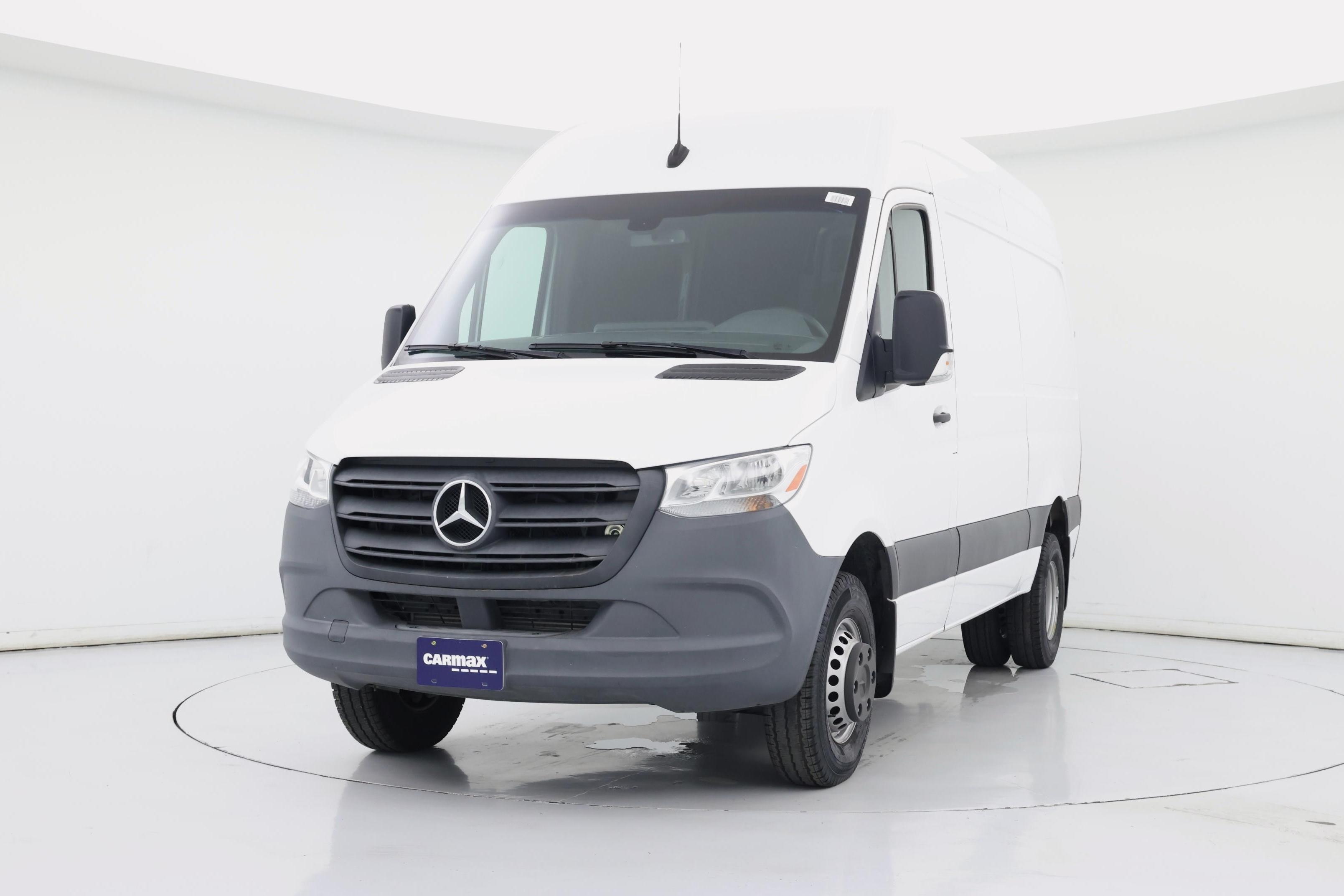 Thumbnail: 2022 Mercedes-Benz Sprinter - 4