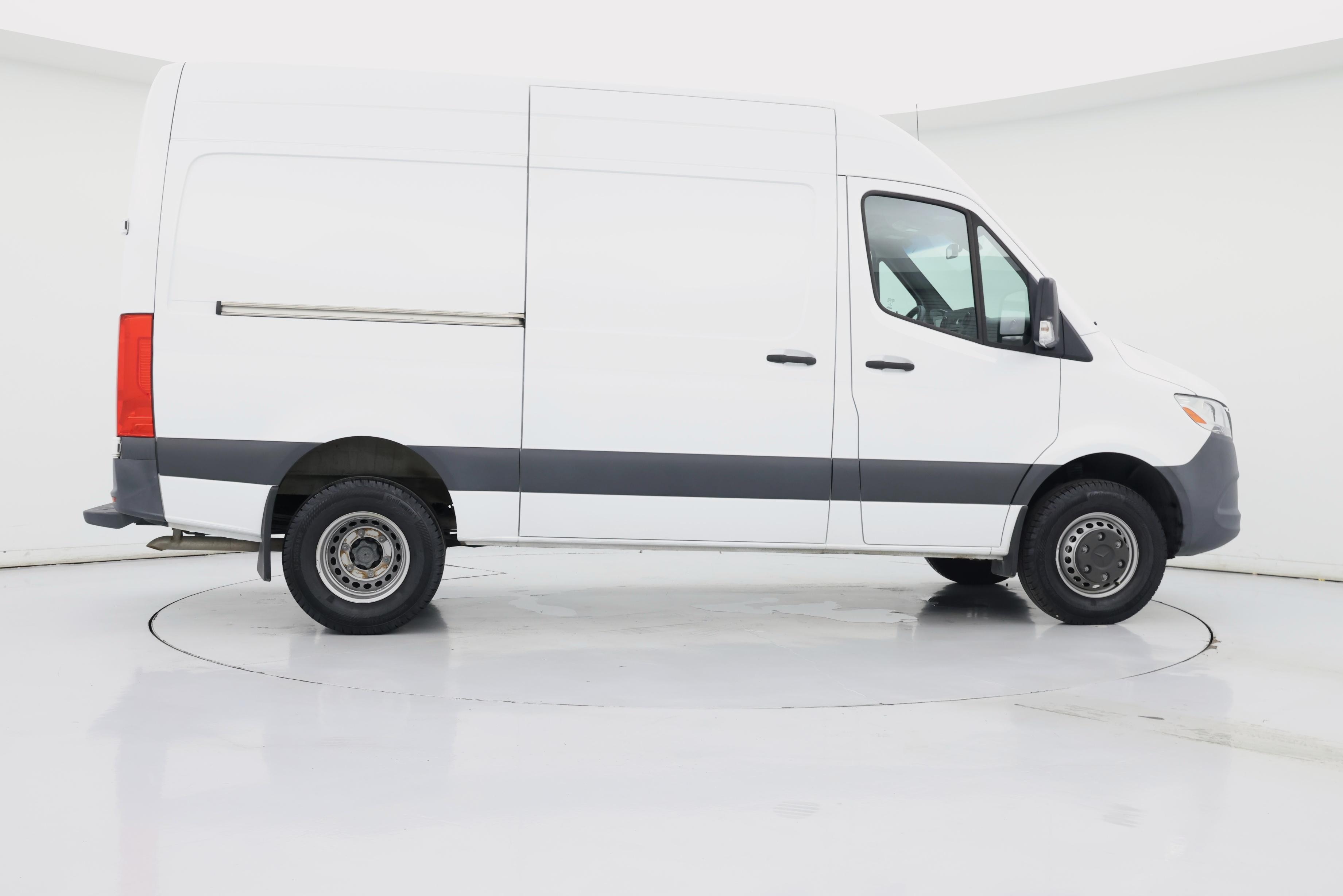 Thumbnail: 2022 Mercedes-Benz Sprinter - 7