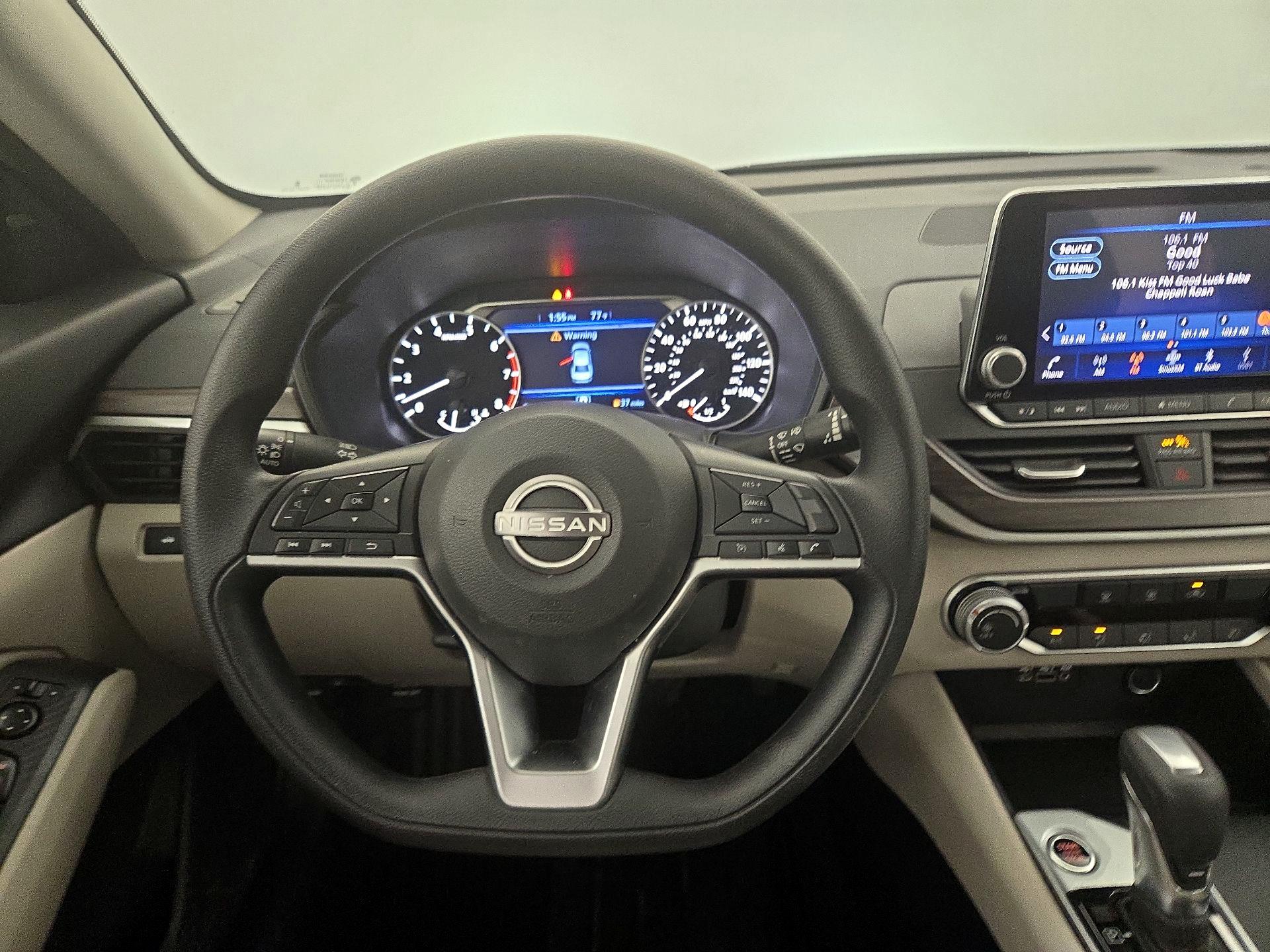 Thumbnail: 2025 Nissan Altima - 10