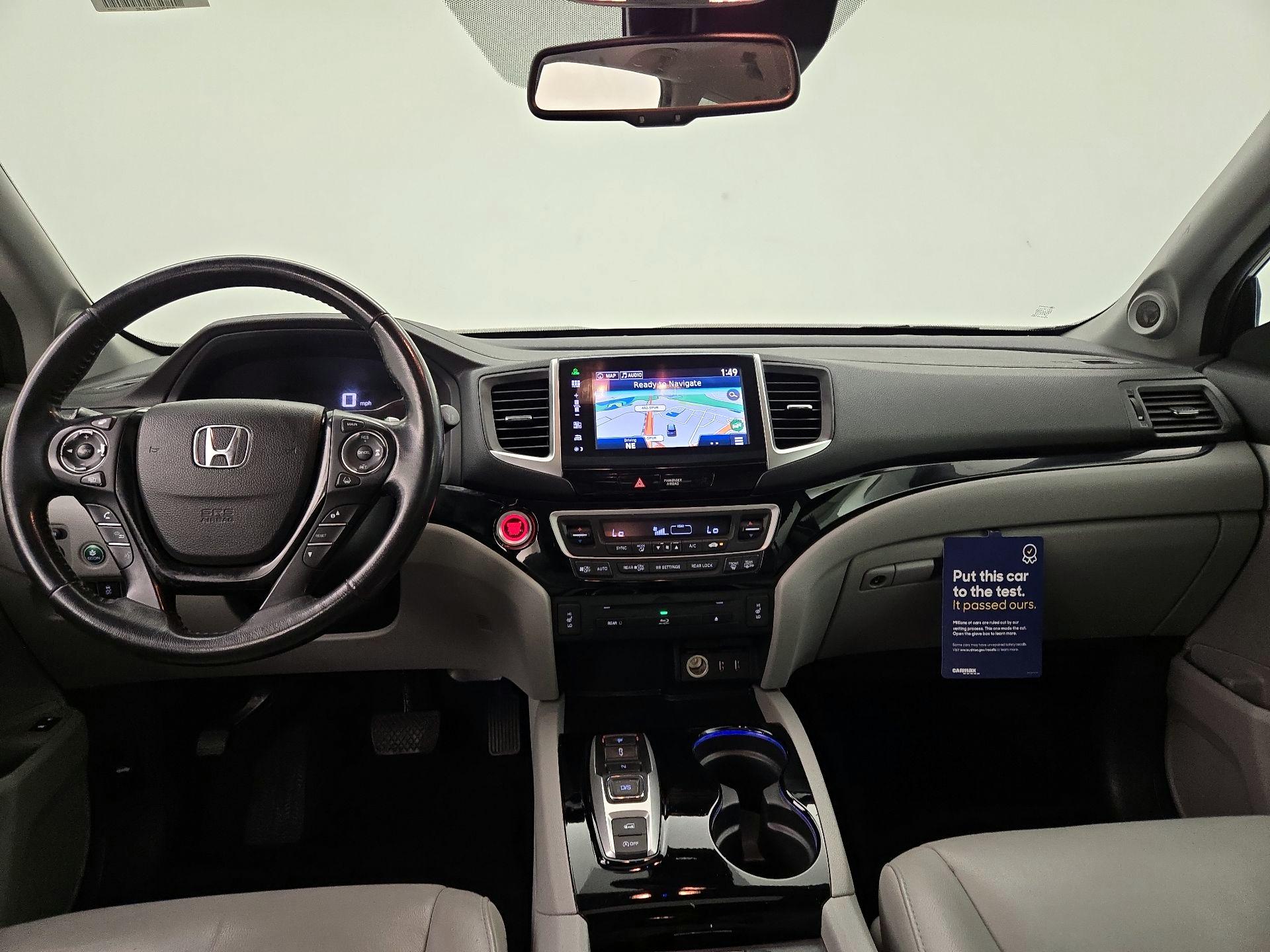 Thumbnail: 2016 Honda Pilot - 9