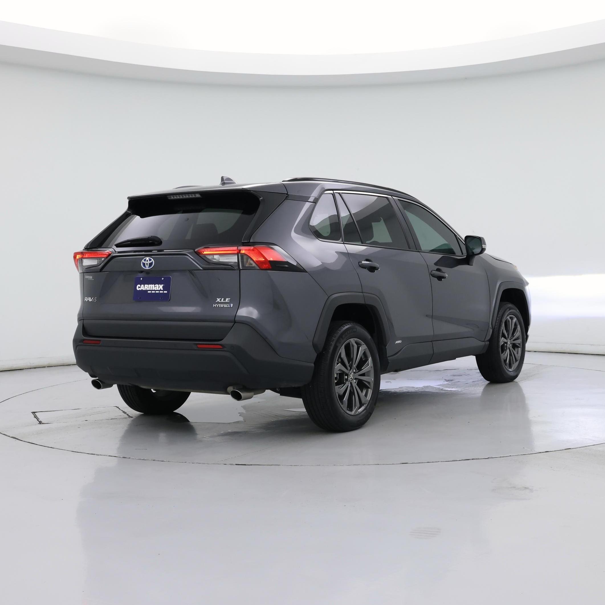 Thumbnail: 2024 Toyota RAV4 - 8
