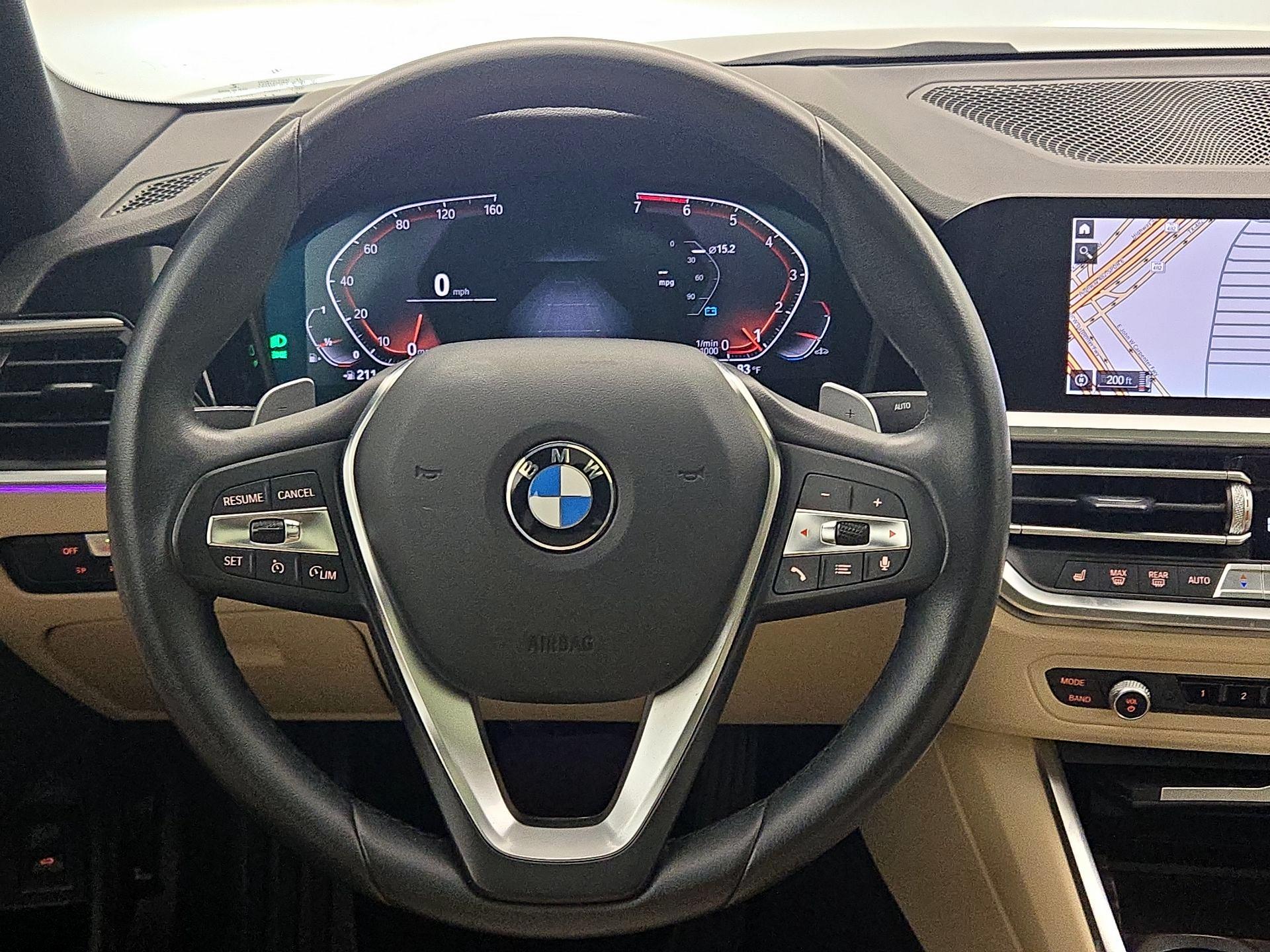 Thumbnail: 2021 BMW 3 Series - 10