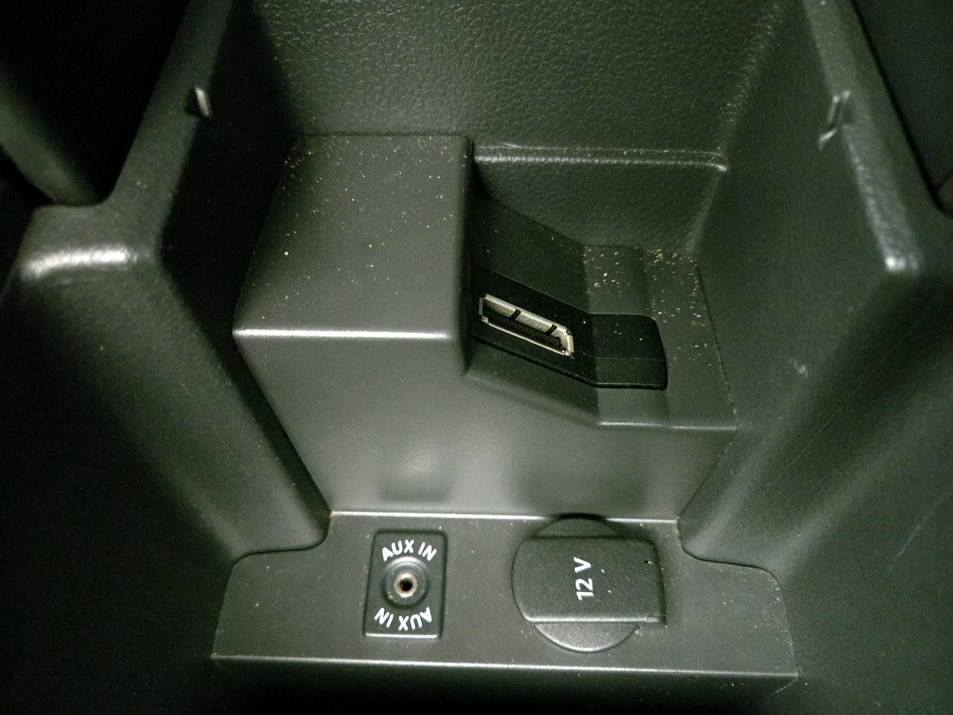 Thumbnail: 2014 Volkswagen Passat - 18