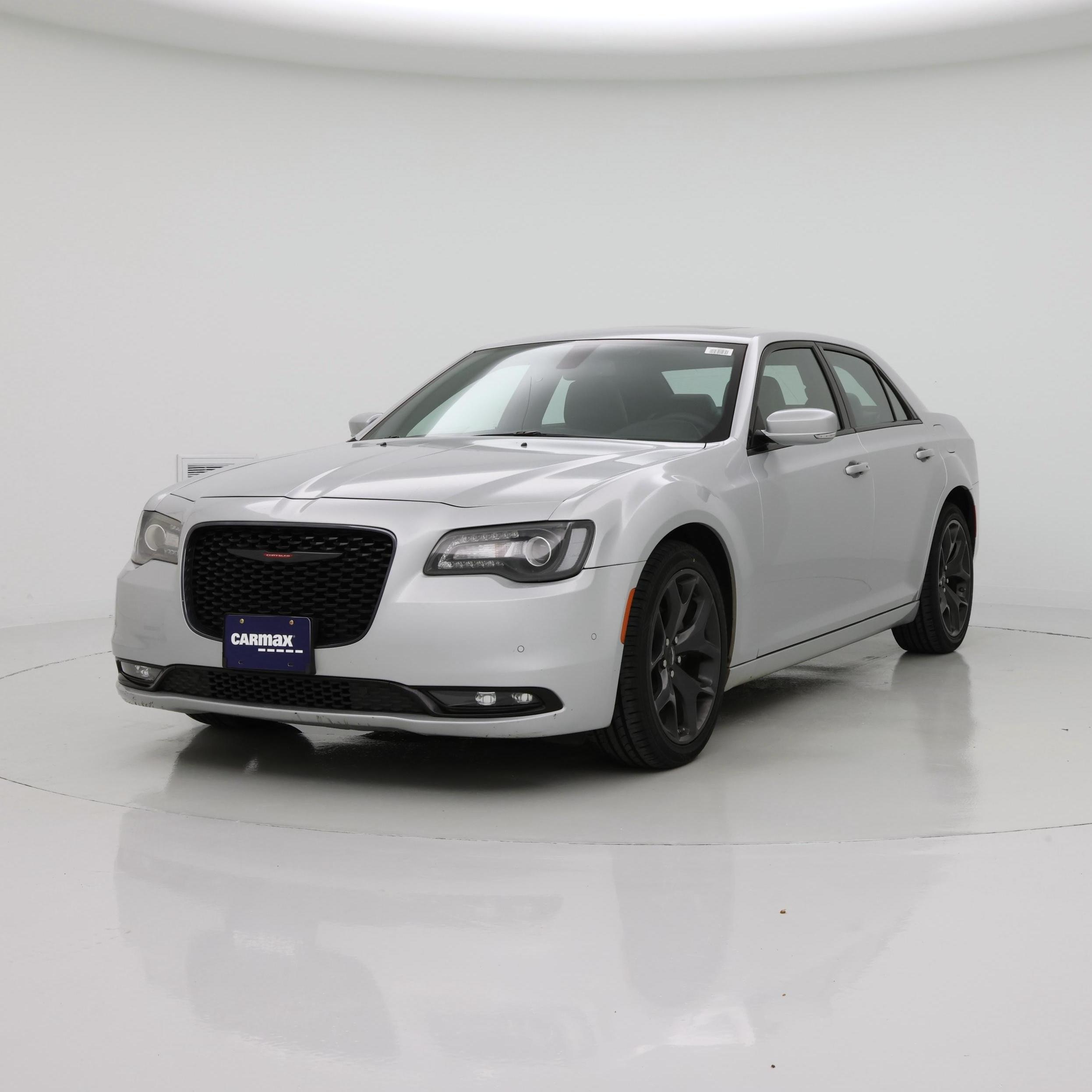 Thumbnail: 2022 Chrysler 300 - 4