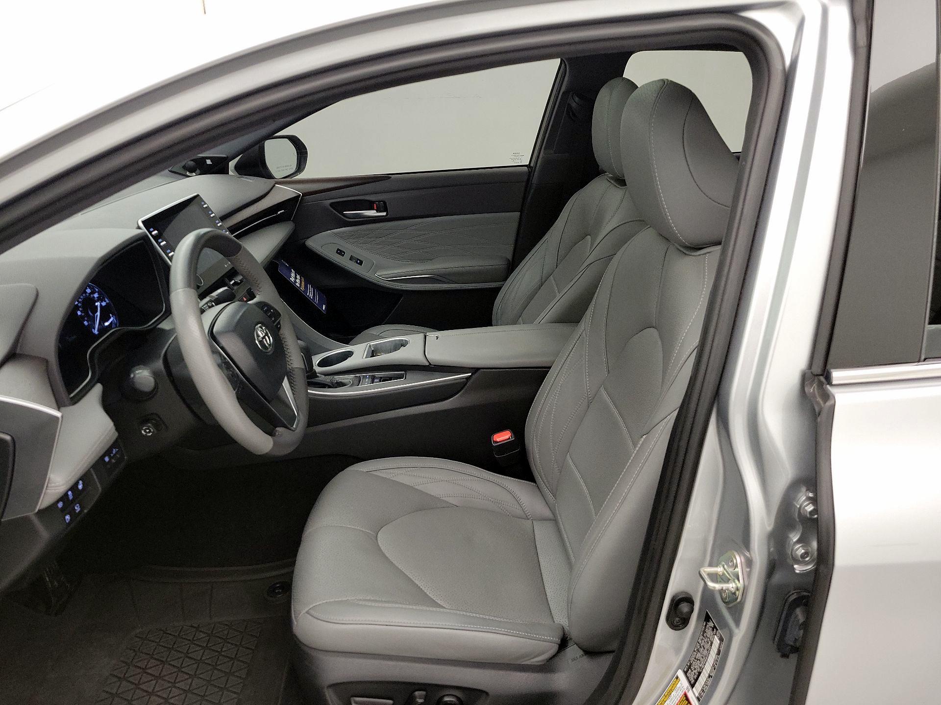 Thumbnail: 2019 Toyota Avalon - 11