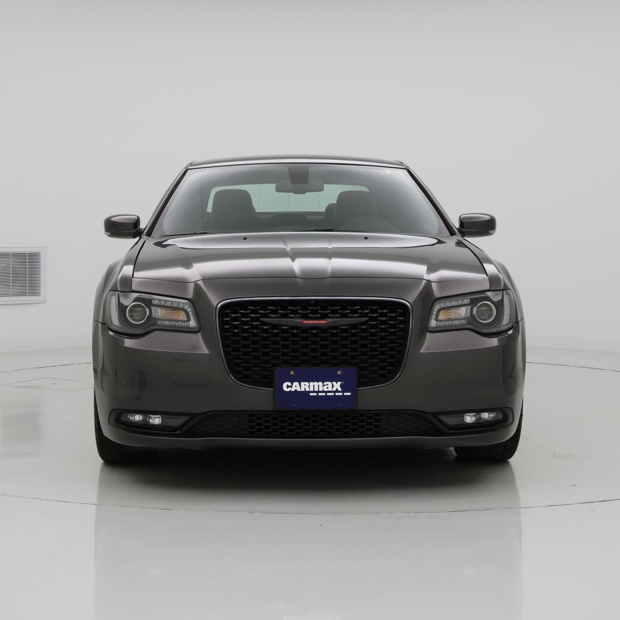 Thumbnail: 2022 Chrysler 300 - 5