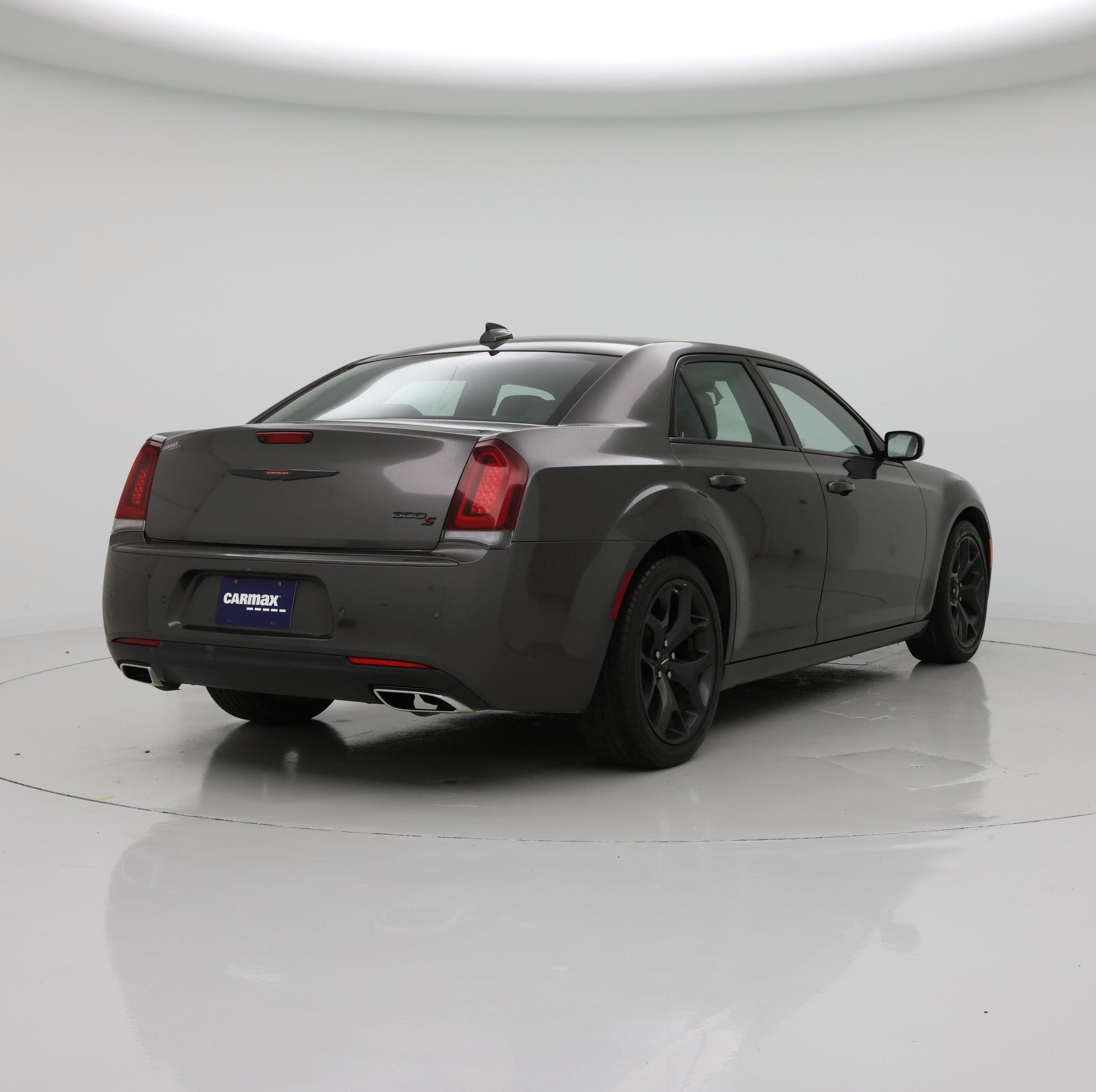 Thumbnail: 2022 Chrysler 300 - 8