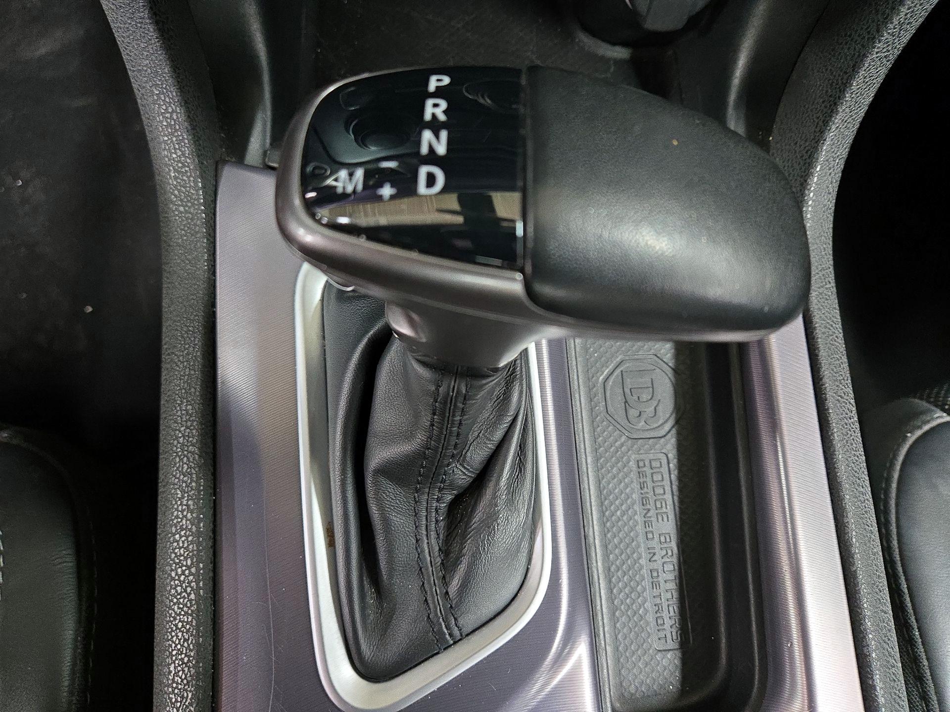 Thumbnail: 2021 Dodge Charger - 17